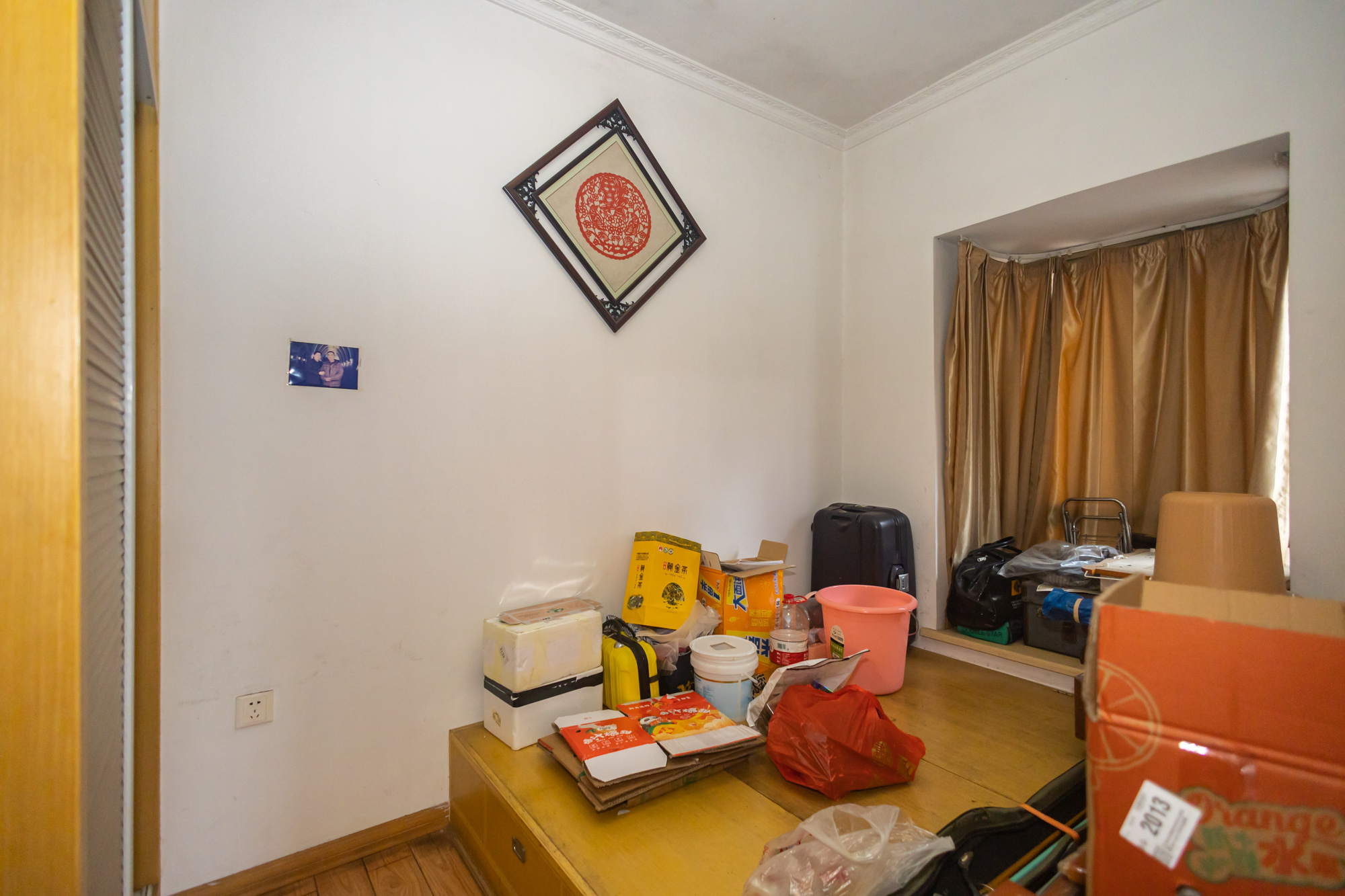 卧龙居国际村 2室2厅1卫 48.0万 卧龙居国际村 2室2厅1卫 48.0万卧室