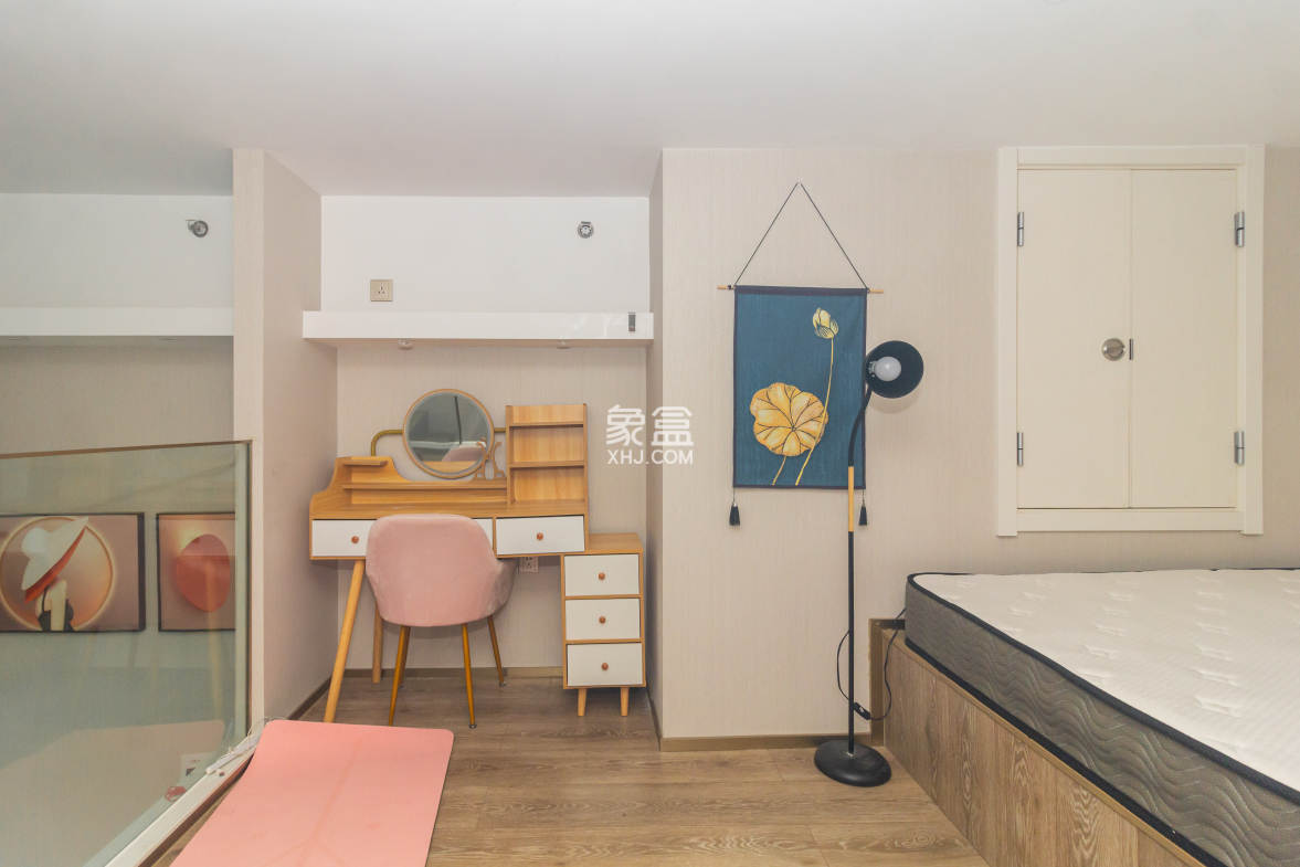 华远海蓝郡  2室2厅1卫    25.0万 华远海蓝郡  2室2厅1卫    25.0万卧室