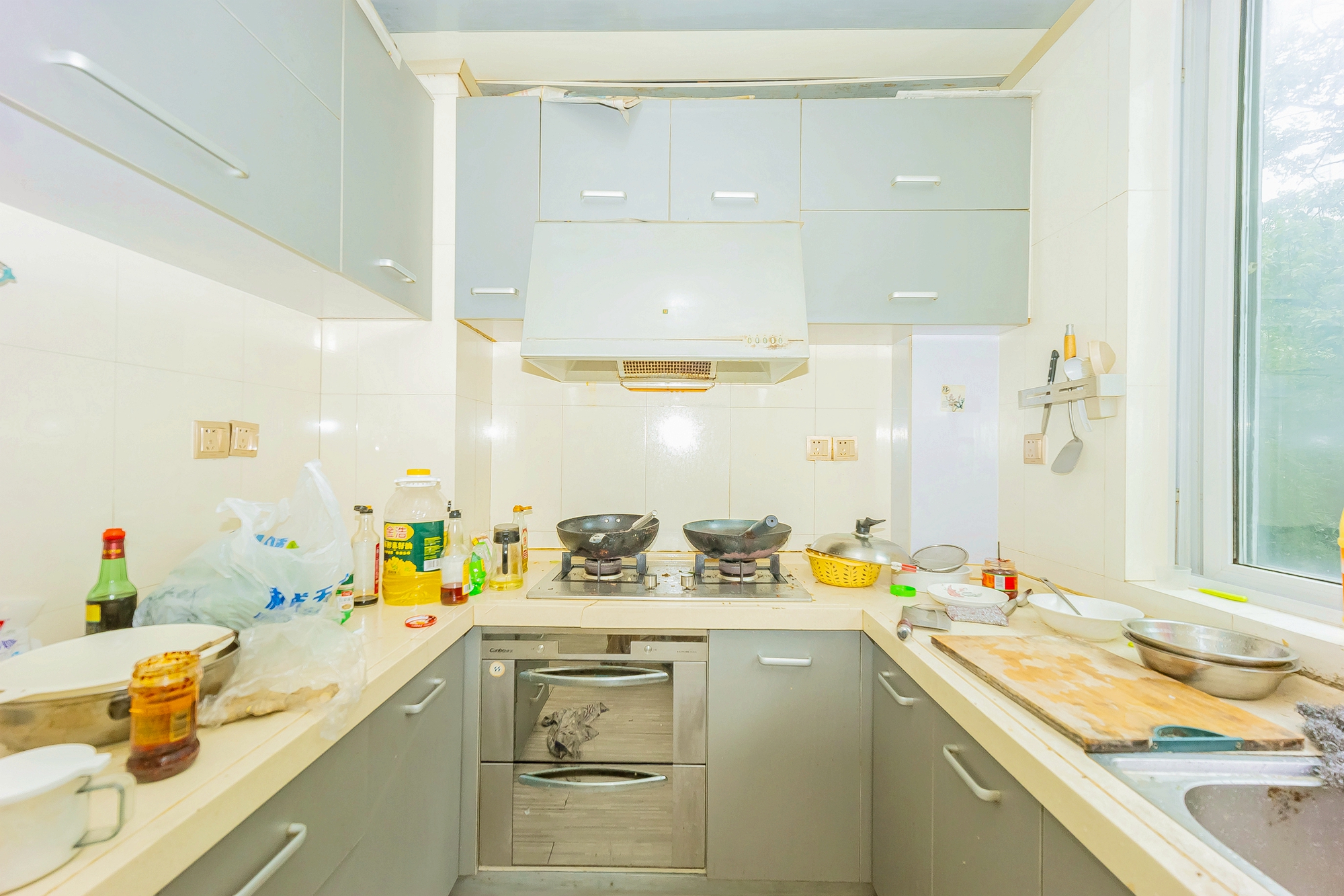 鸿铭中心 3室2厅2卫 106.0万 鸿铭中心 3室2厅2卫 106.0万其他