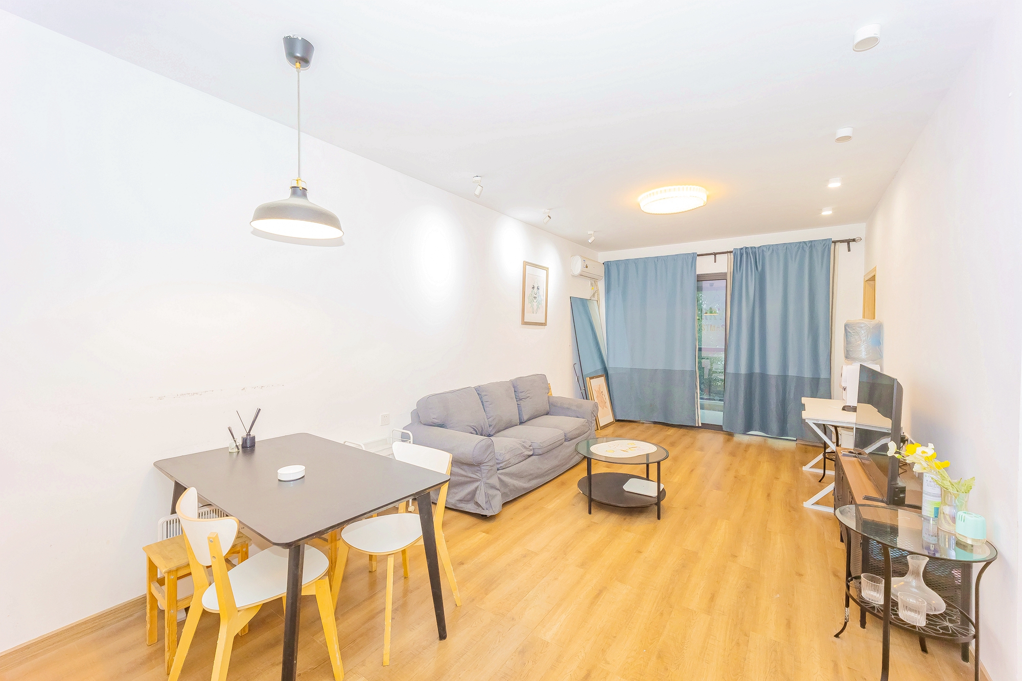 建发中央公园（建发美地）  3室2厅1卫    121.0万客厅