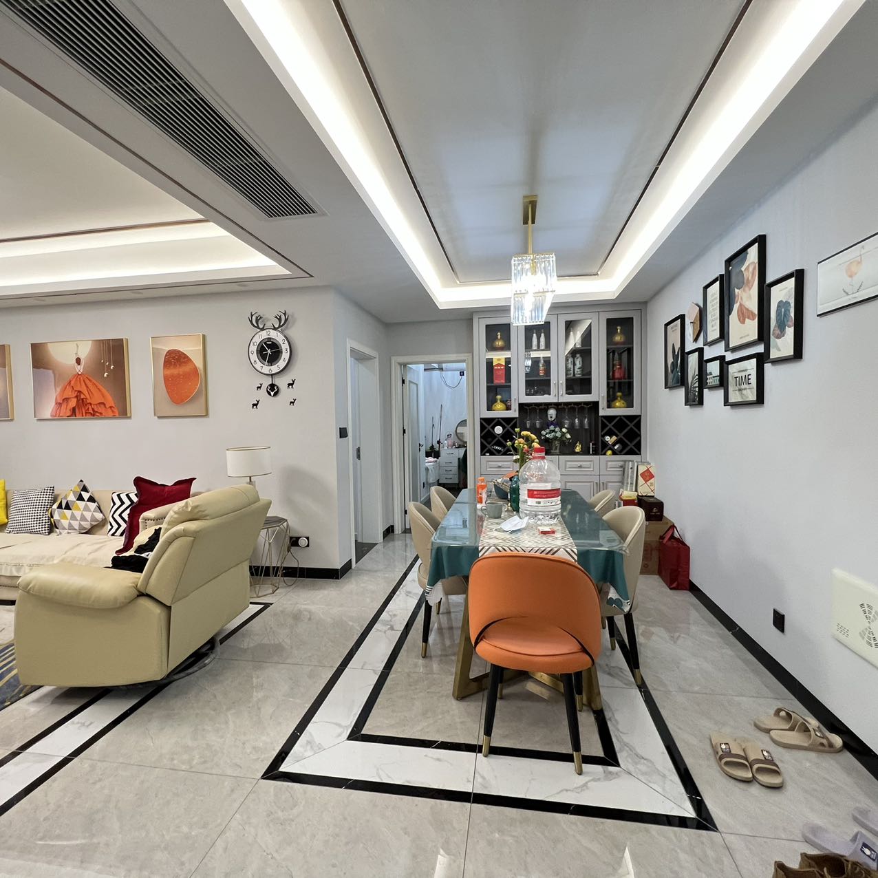 亿都漫城 3室2厅1卫 80.8万 亿都漫城 3室2厅1卫 80.8万室内图