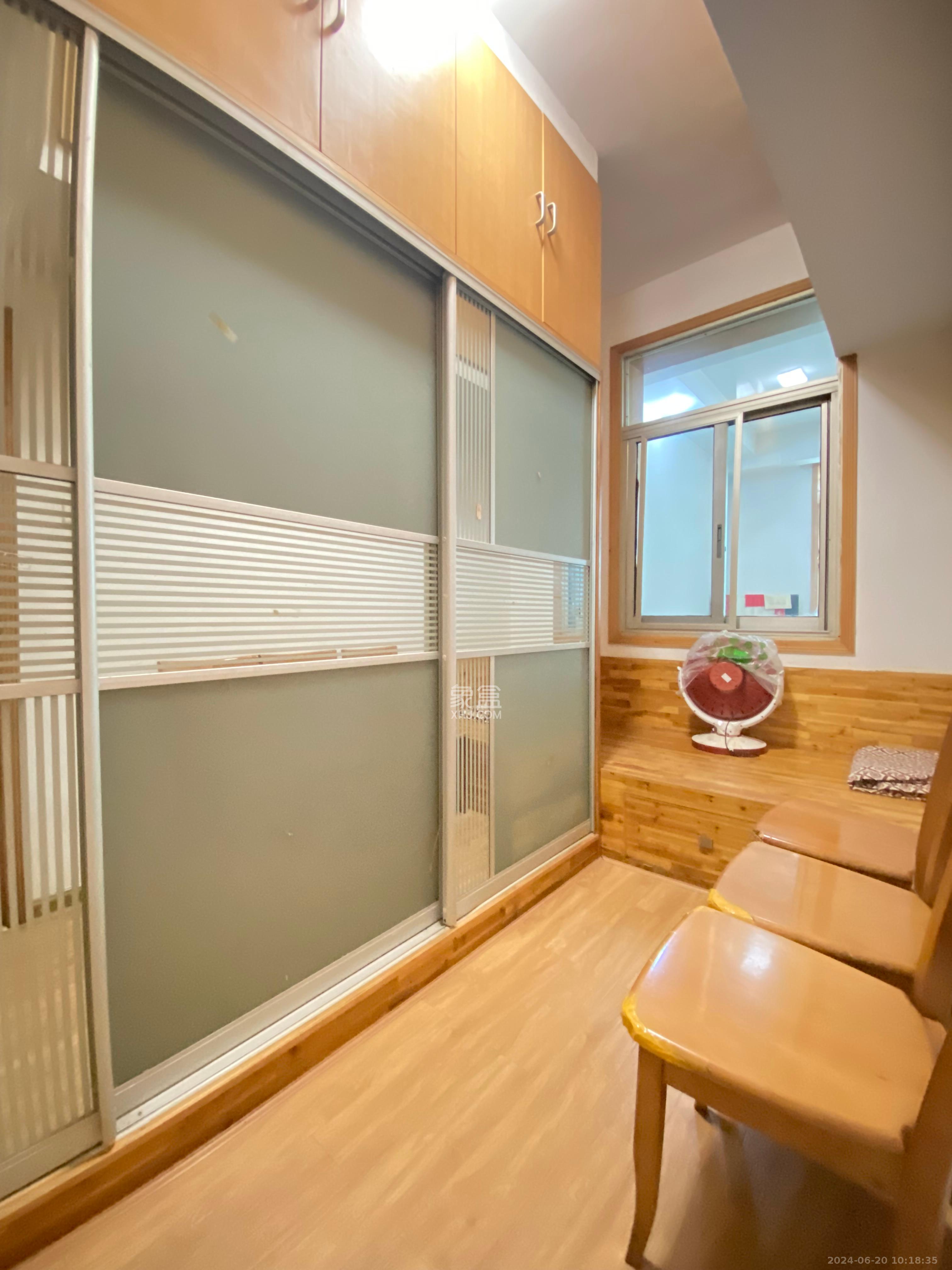 省水院宿舍  3室2厅1卫   2500.00元/月室内图