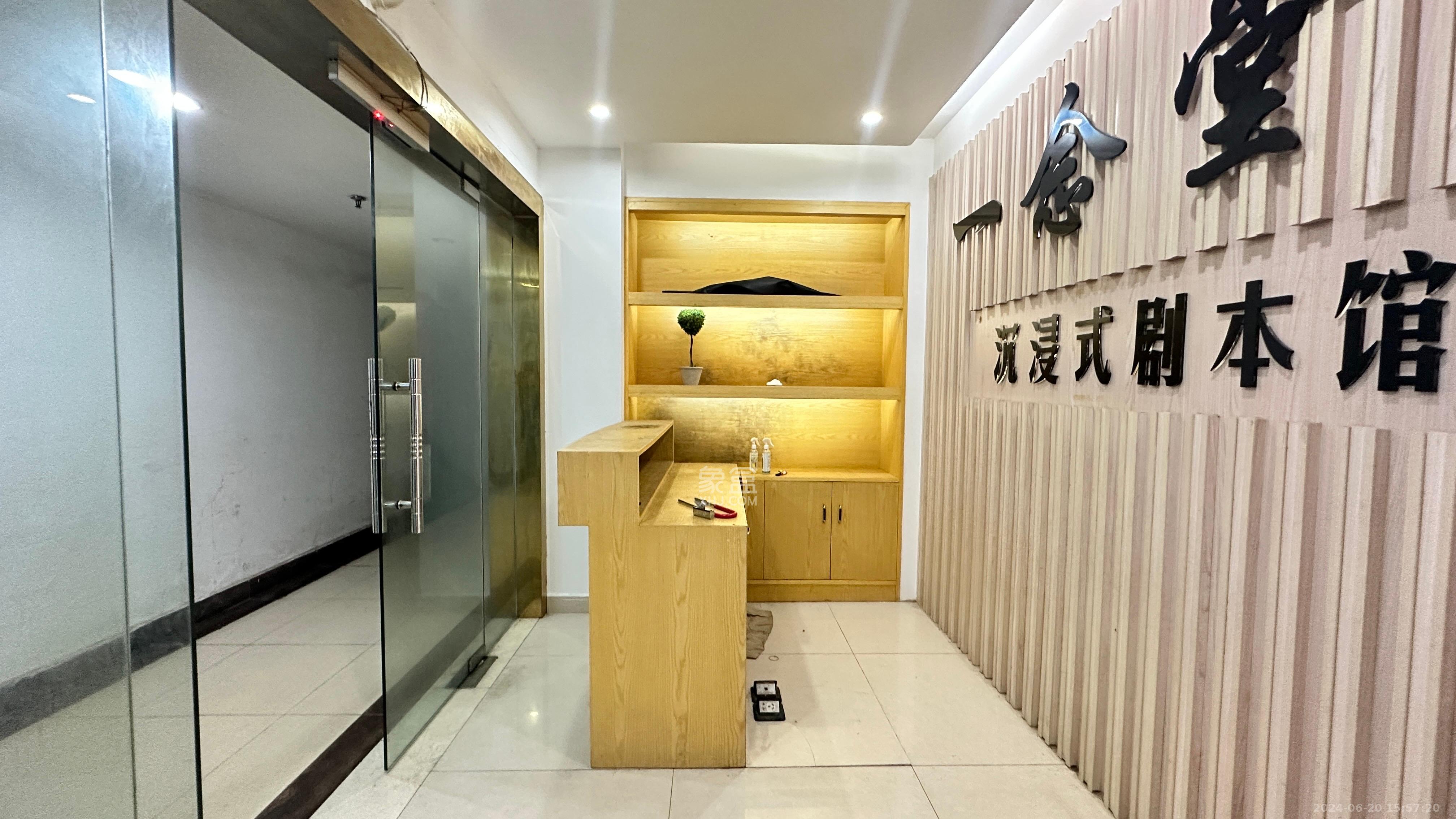 勤诚达新界  2室2厅1卫   1500.00元/月室内图1