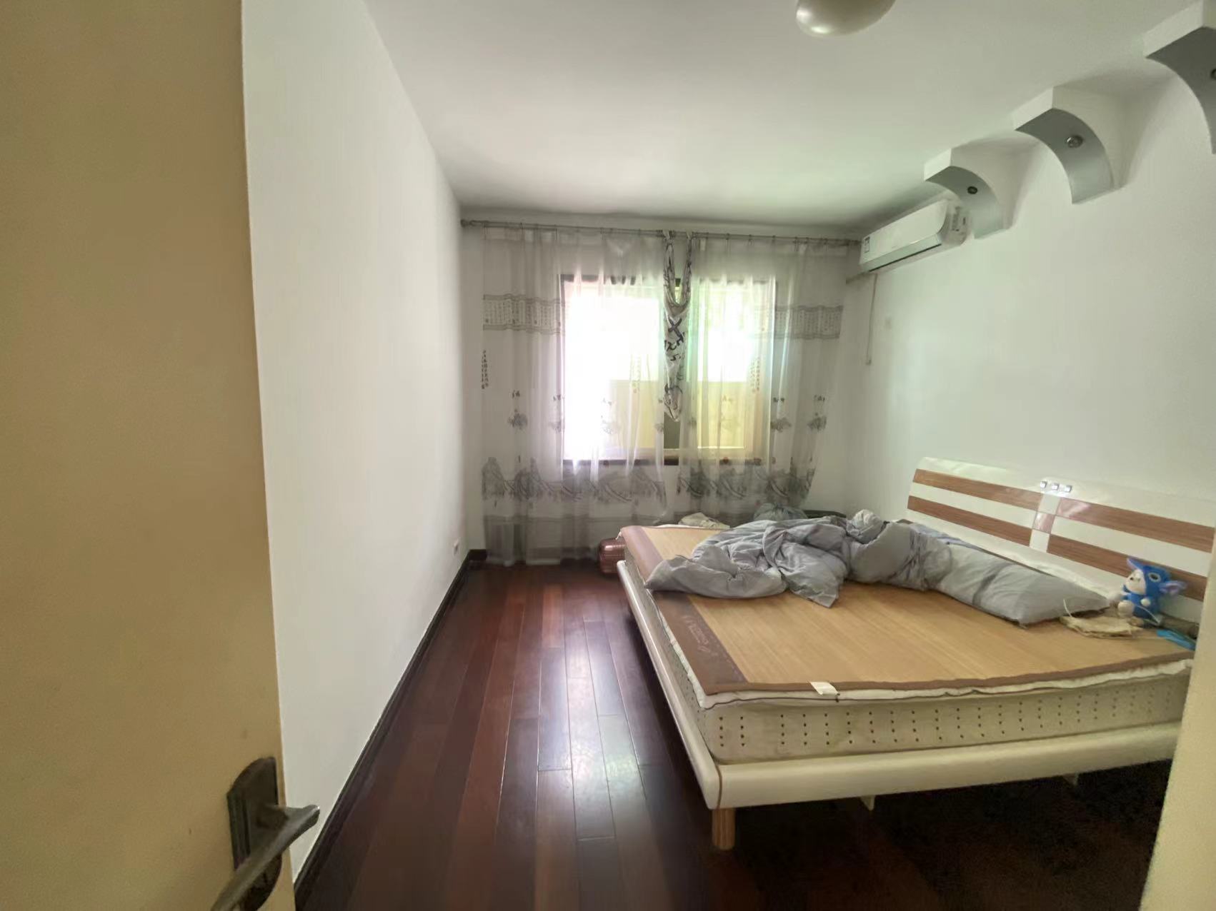 银滨楼  1室0厅0卫    49.0万 银滨楼  1室0厅0卫    49.0万室内图