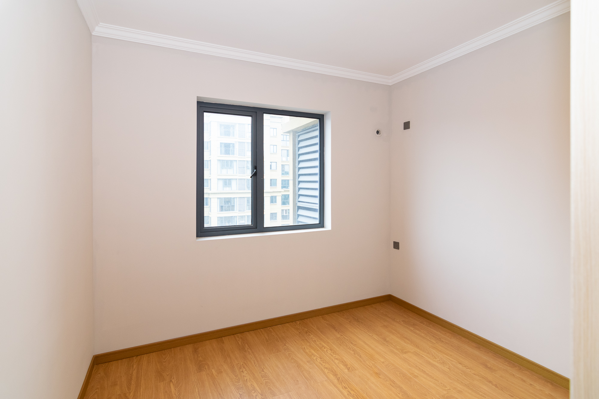 澳海澜庭 3室2厅2卫 78.0万 澳海澜庭 3室2厅2卫 78.0万卧室