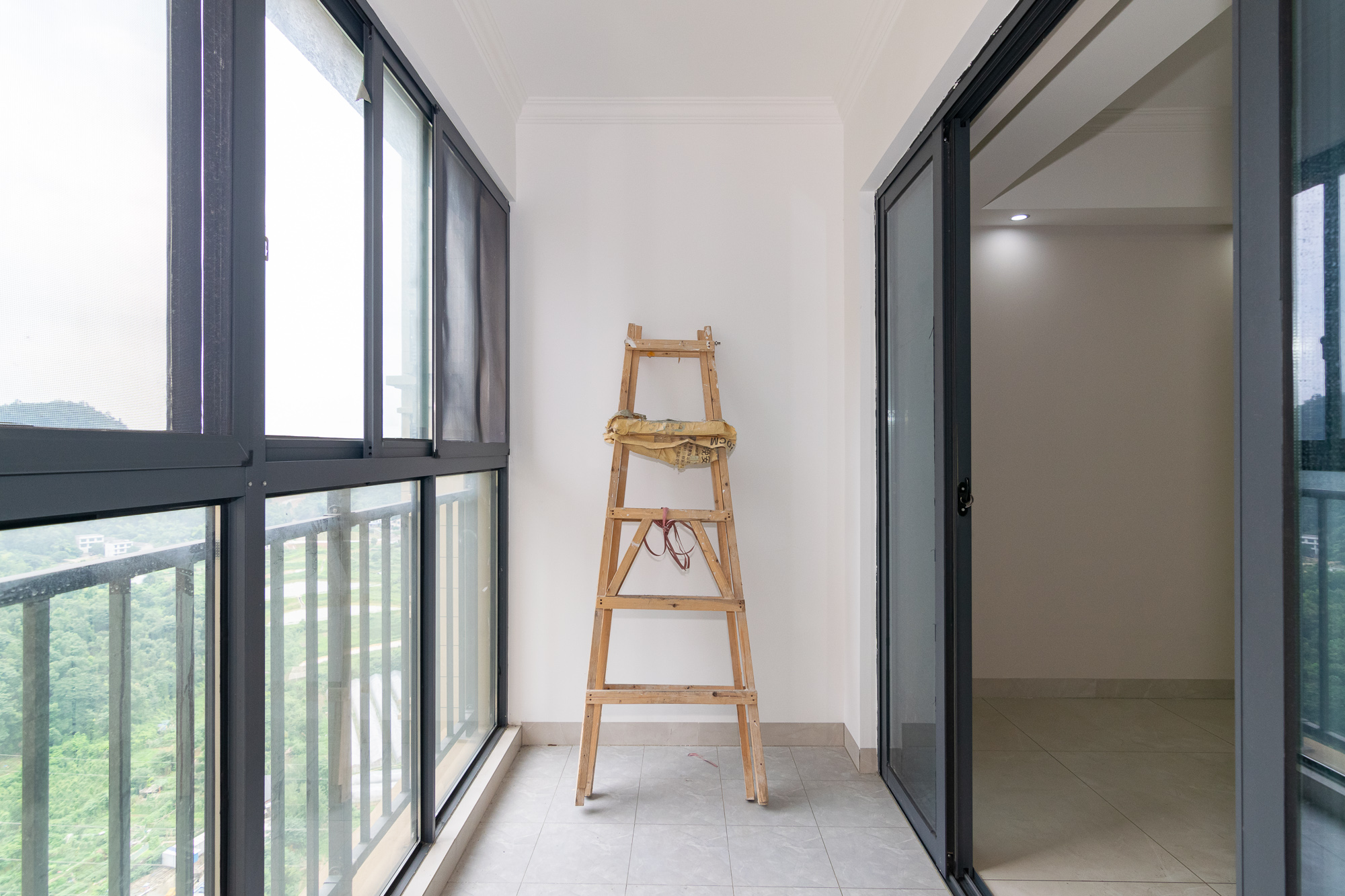 澳海澜庭 3室2厅2卫 78.0万 澳海澜庭 3室2厅2卫 78.0万阳台