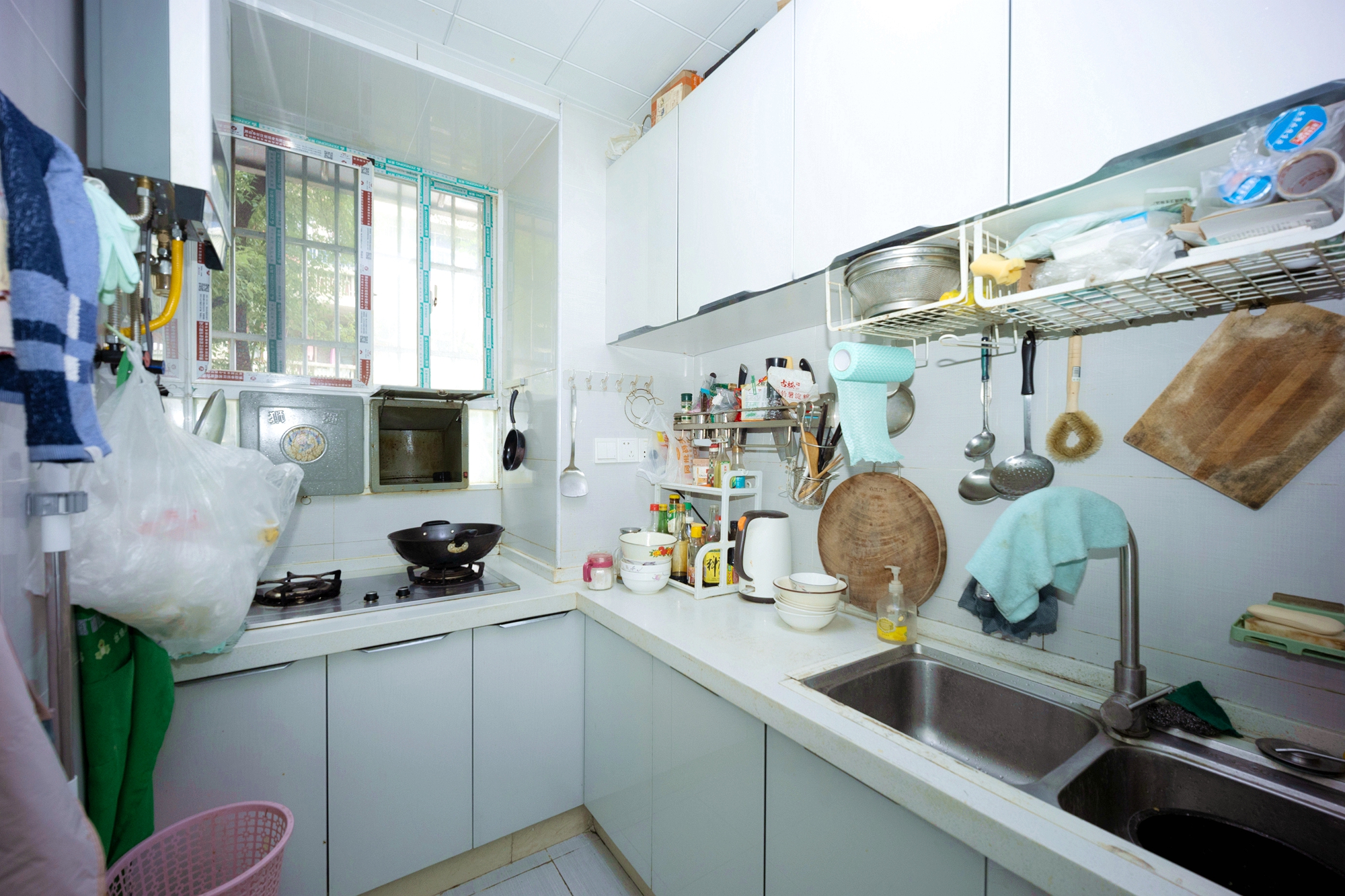 红旗区三片 3室1厅1卫 46.0万 红旗区三片 3室1厅1卫 46.0万厨房