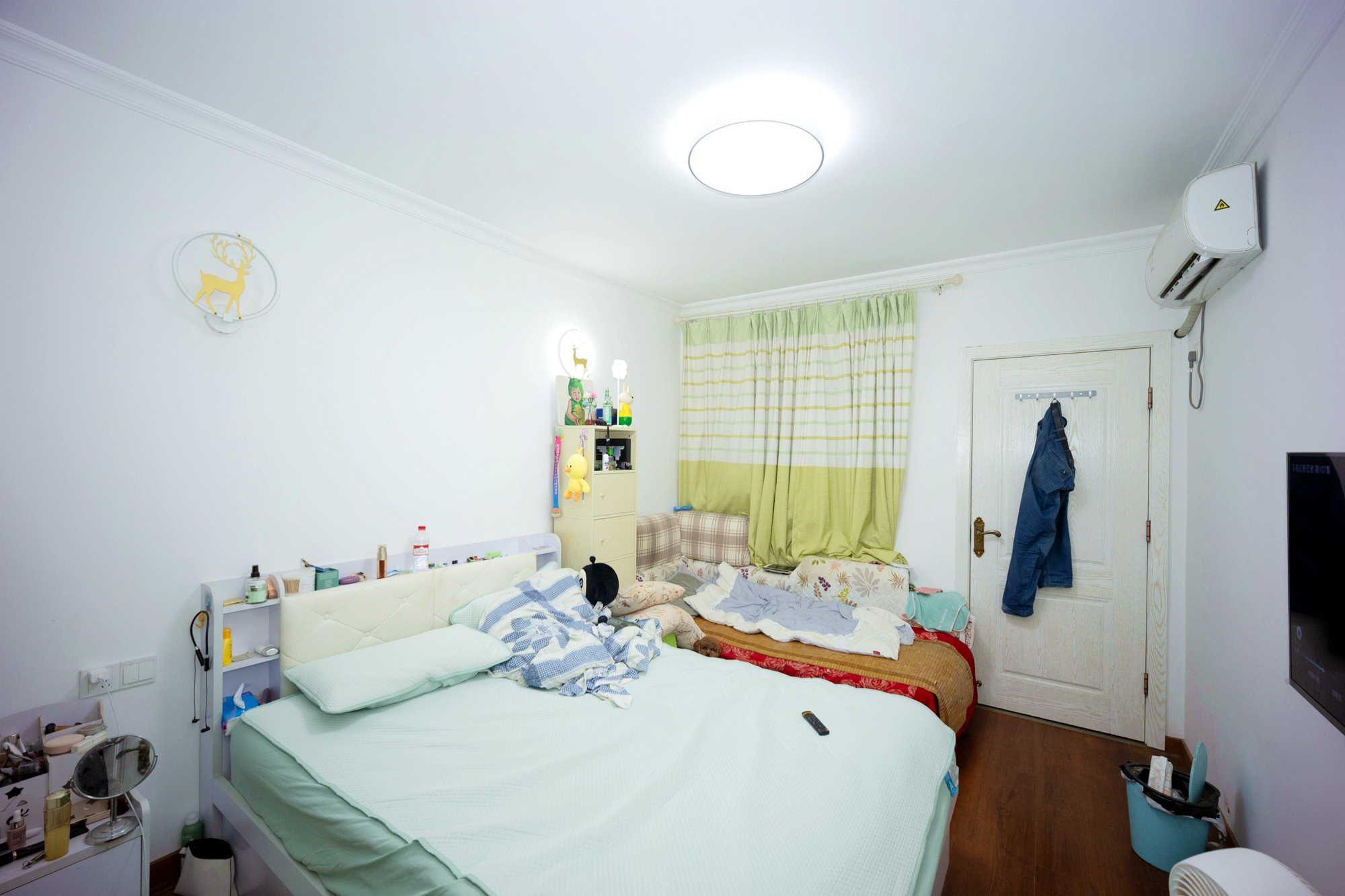 红旗区三片 3室1厅1卫 46.0万 红旗区三片 3室1厅1卫 46.0万卧室