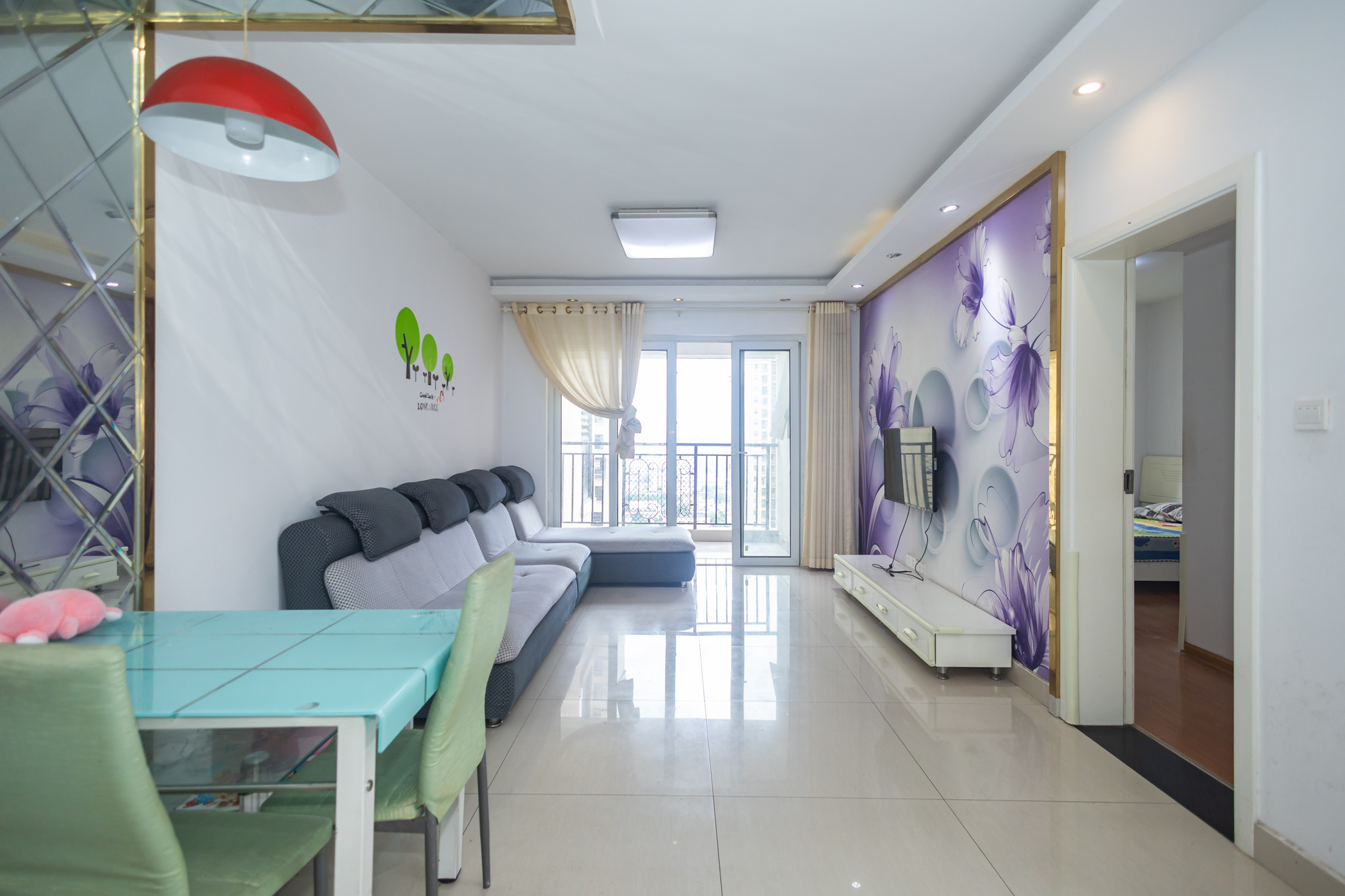 金科时代中心 3室2厅2卫 80.79万 金科时代中心 3室2厅2卫 80.79万客厅