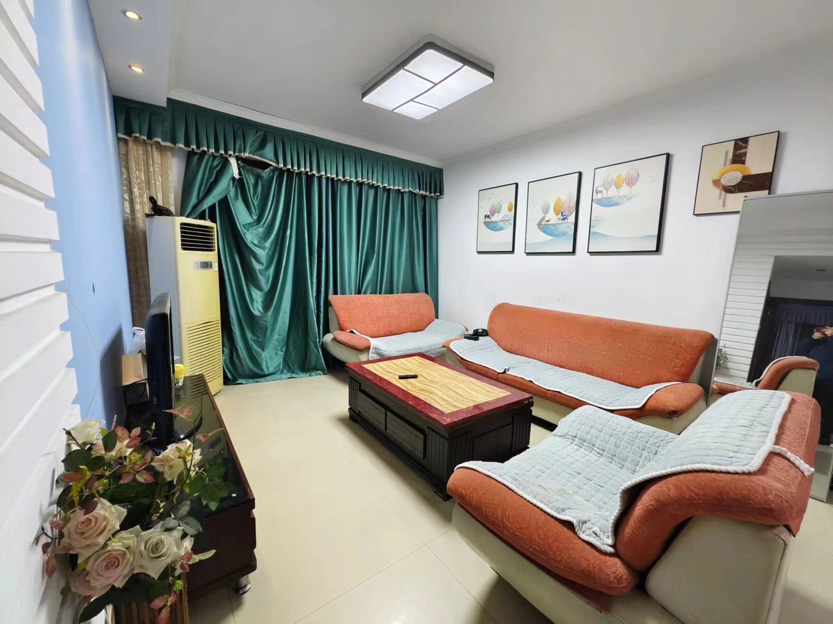 城市风景  2室2厅1卫    50.0万 城市风景  2室2厅1卫    50.0万室内图