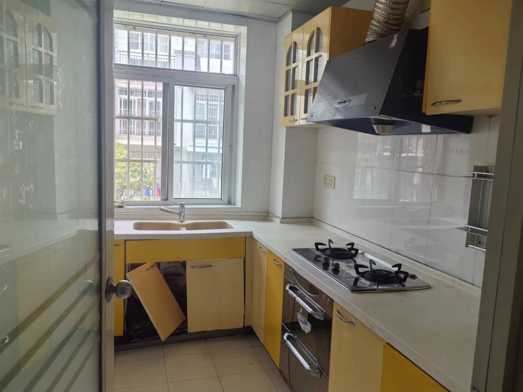 东环新城 3室2厅1卫 39.0万 东环新城 3室2厅1卫 39.0万室内图