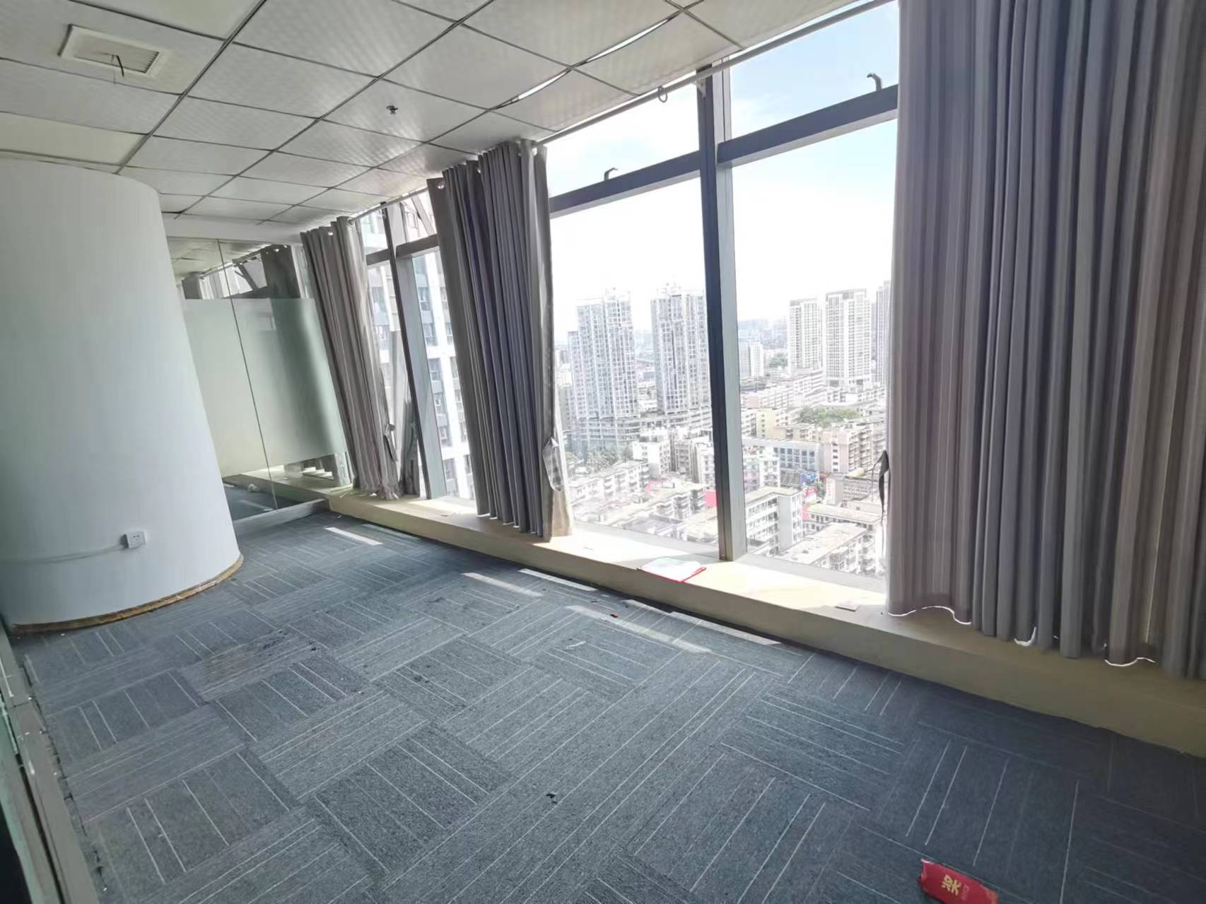 大汉希尔顿 1室1厅1卫 259.0万 大汉希尔顿 1室1厅1卫 259.0万室内图