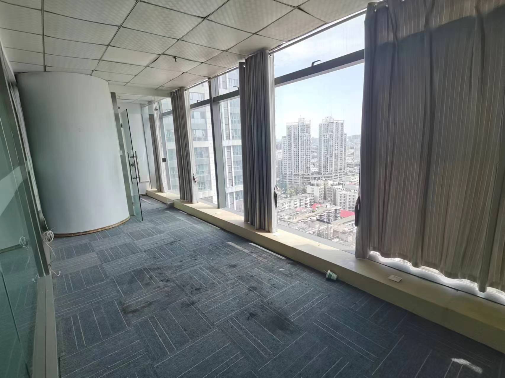 大汉希尔顿 1室1厅1卫 259.0万 大汉希尔顿 1室1厅1卫 259.0万室内图