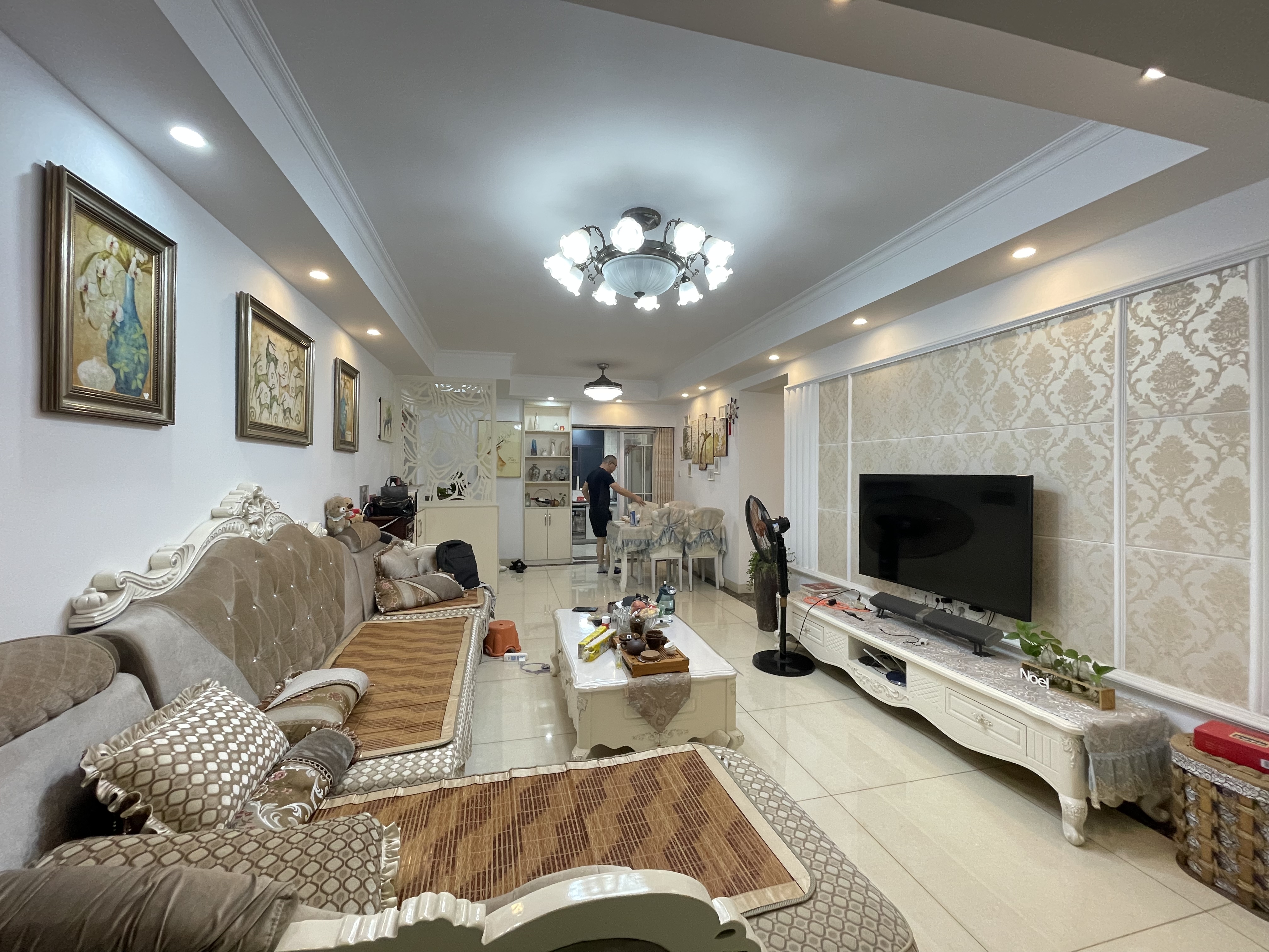 蓝溪谷 3室2厅1卫 65.0万 蓝溪谷 3室2厅1卫 65.0万室内图