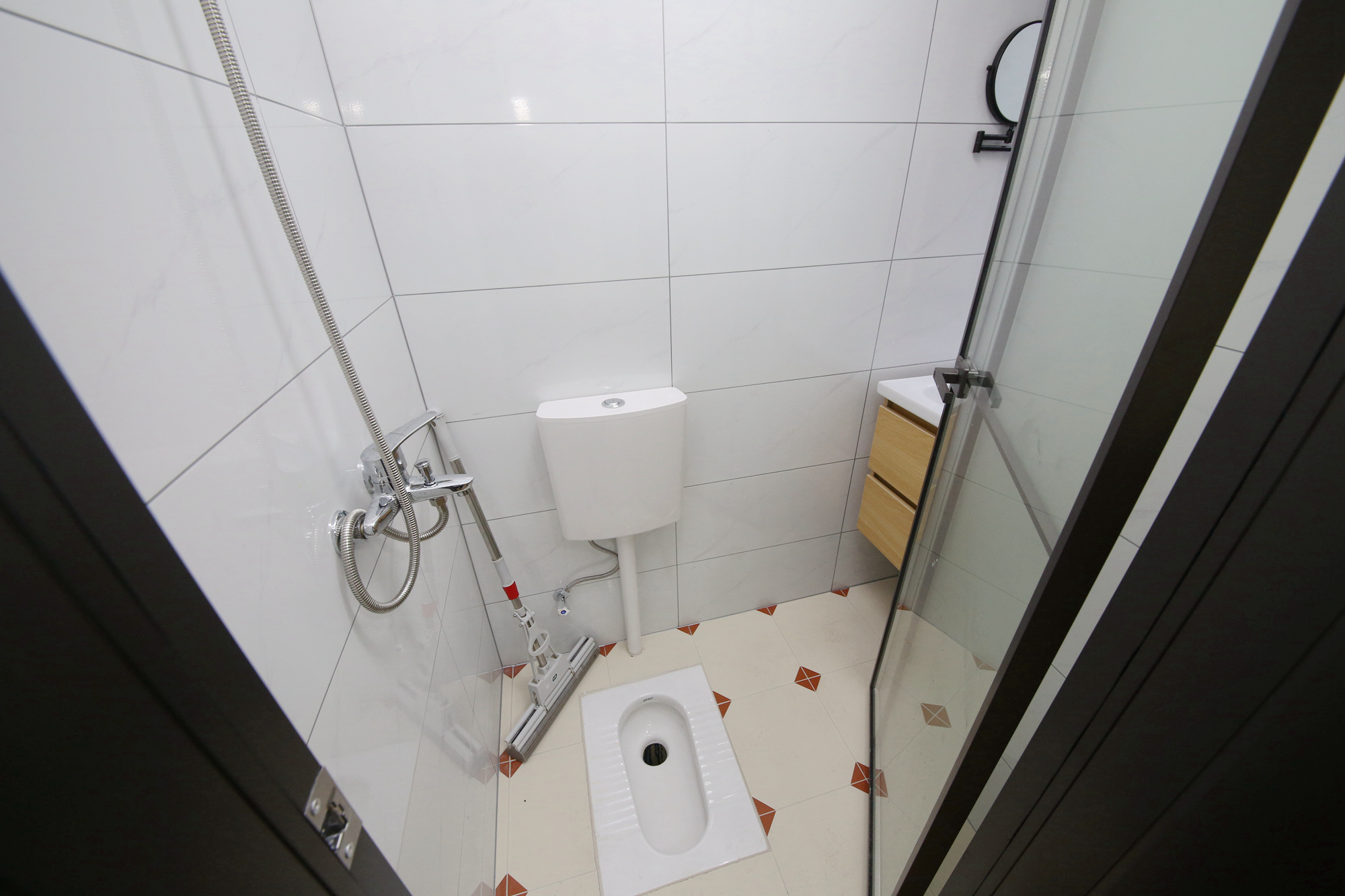 乔庄社区  3室1厅1卫    56.6万卫生间