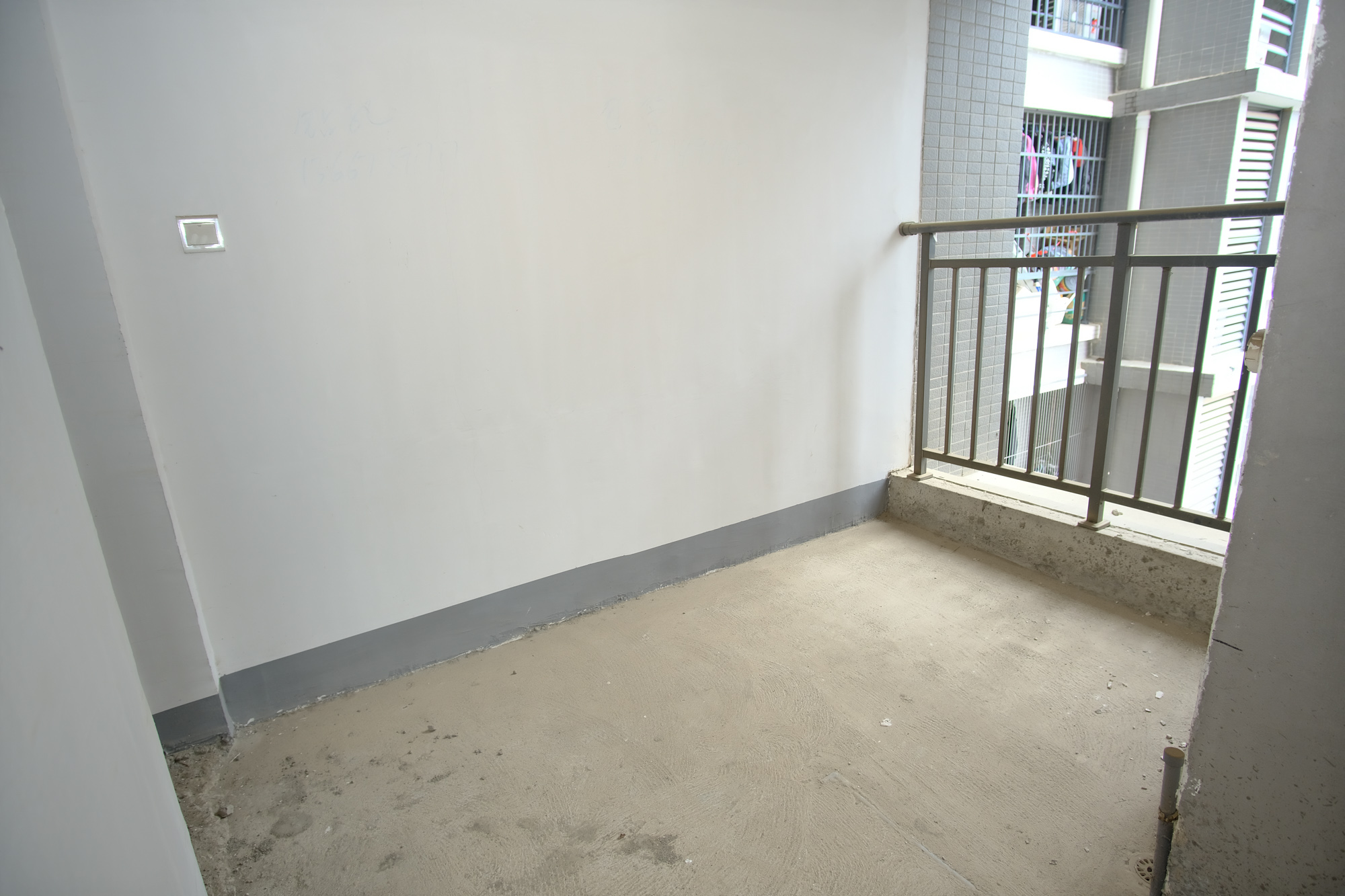 丰源国际 3室2厅1卫 68.5万 丰源国际 3室2厅1卫 68.5万其他