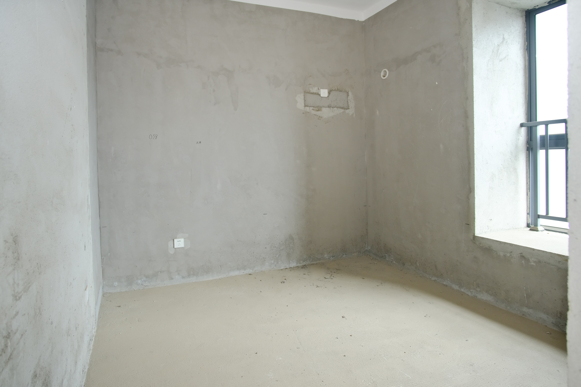 丰源国际 3室2厅1卫 68.5万 丰源国际 3室2厅1卫 68.5万卧室