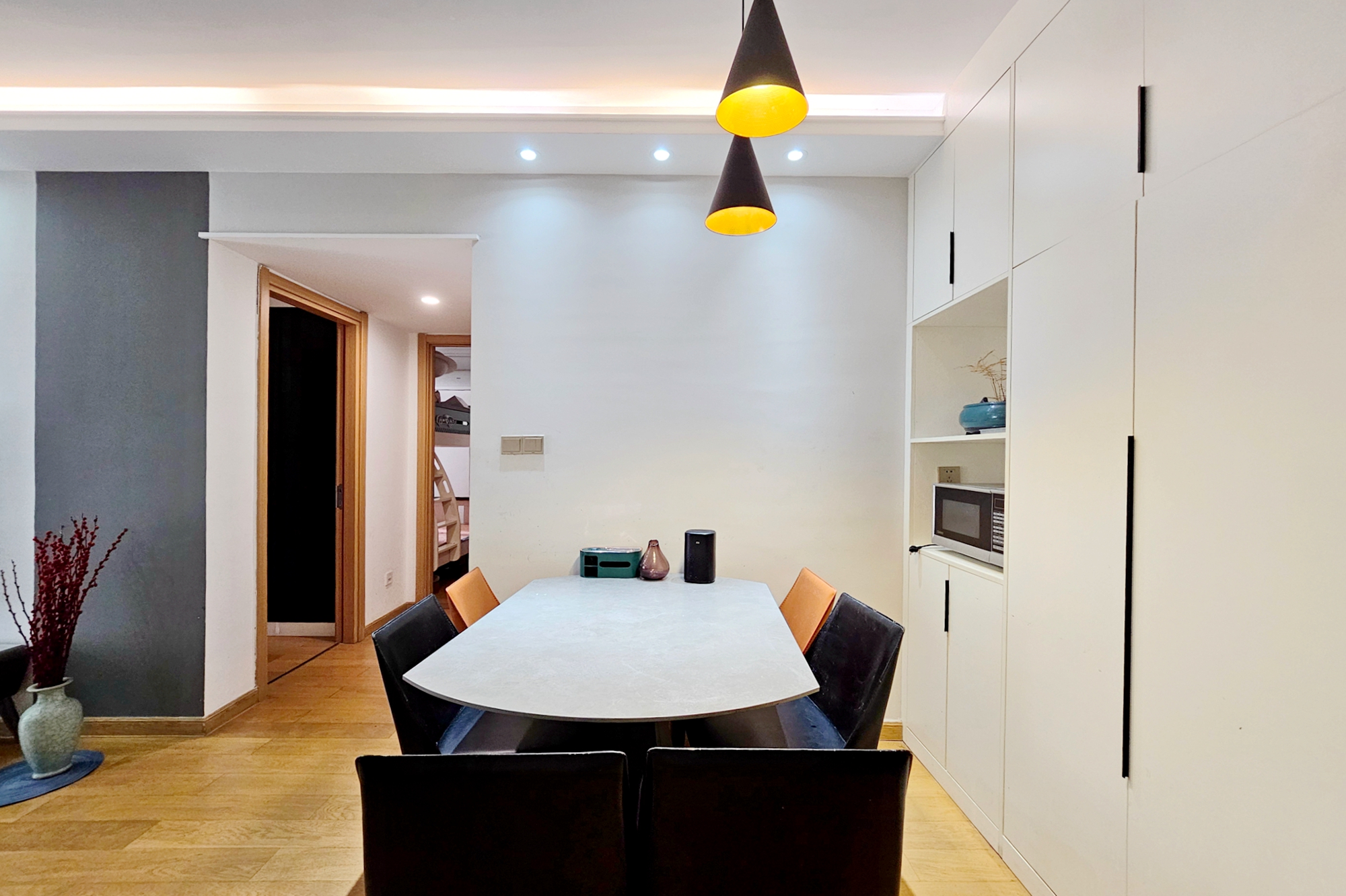 阳光城尚东湾青柠园  3室2厅2卫    103.8万客厅