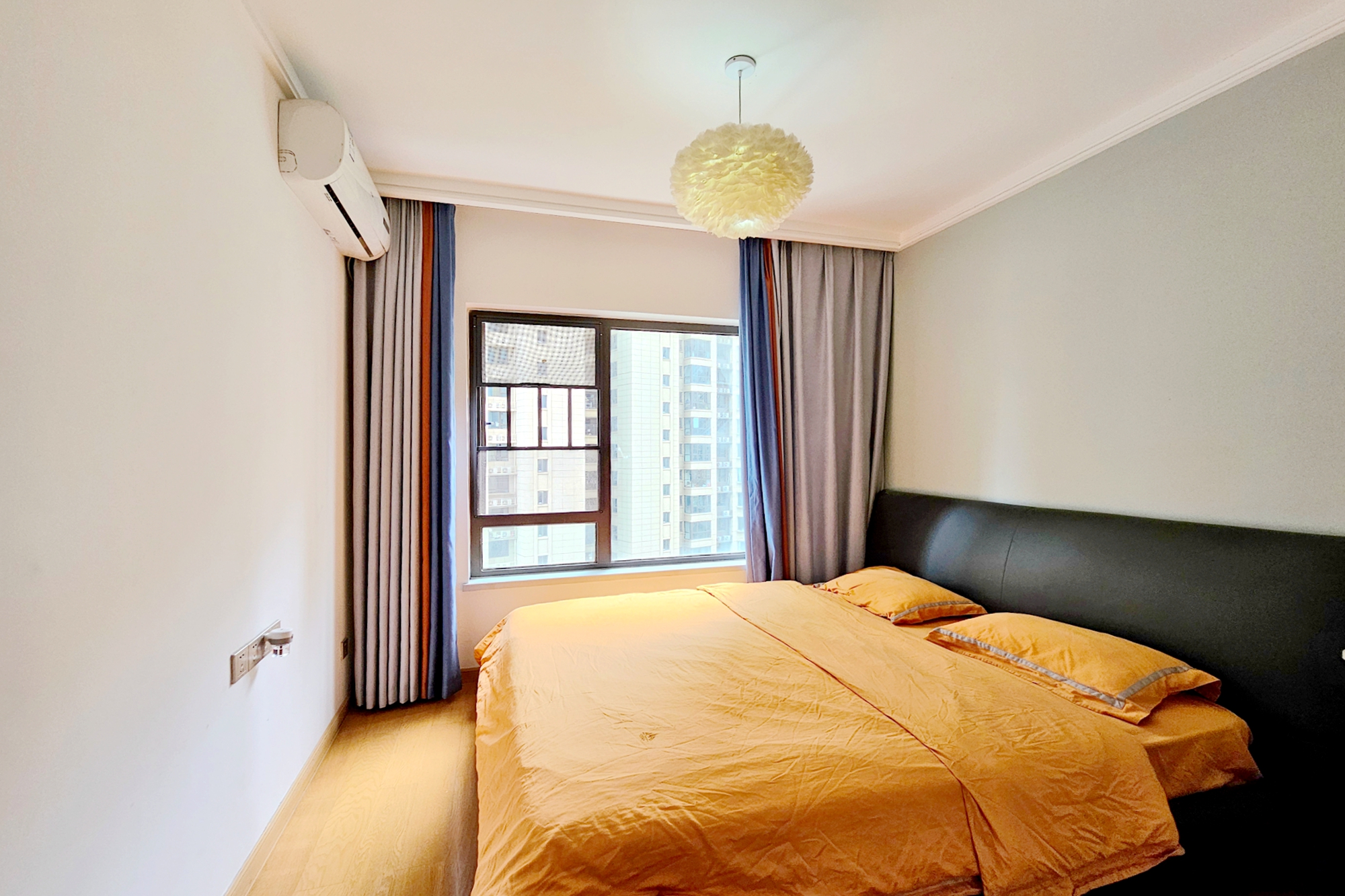 阳光城尚东湾青柠园  3室2厅2卫    103.8万卧室