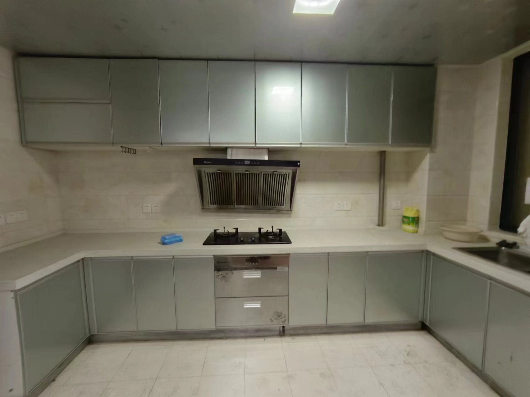 水岸春天 5室2厅2卫 90.0万 水岸春天 5室2厅2卫 90.0万室内图