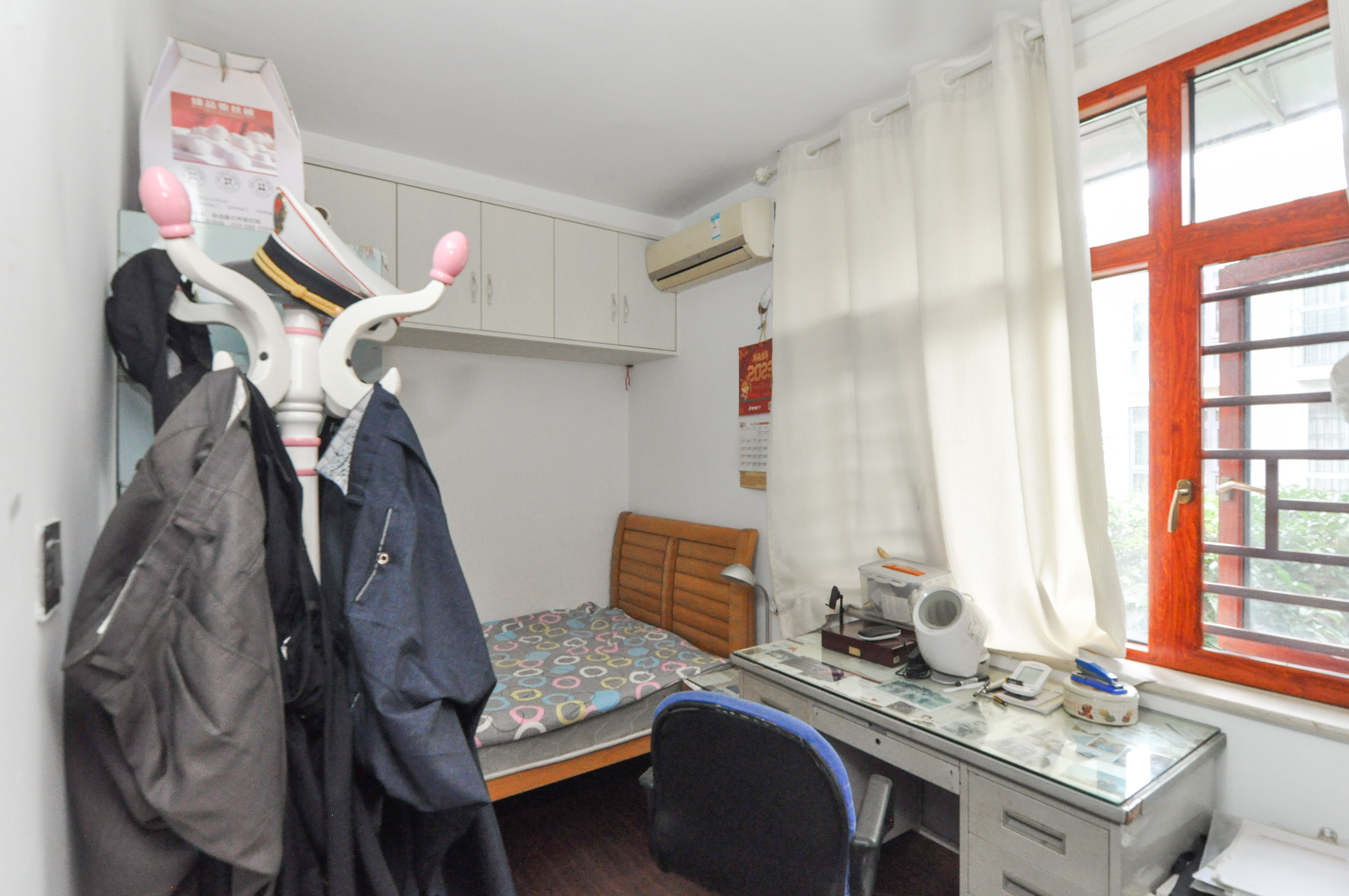 麓谷锦园  5室3厅1卫   458.00万其他