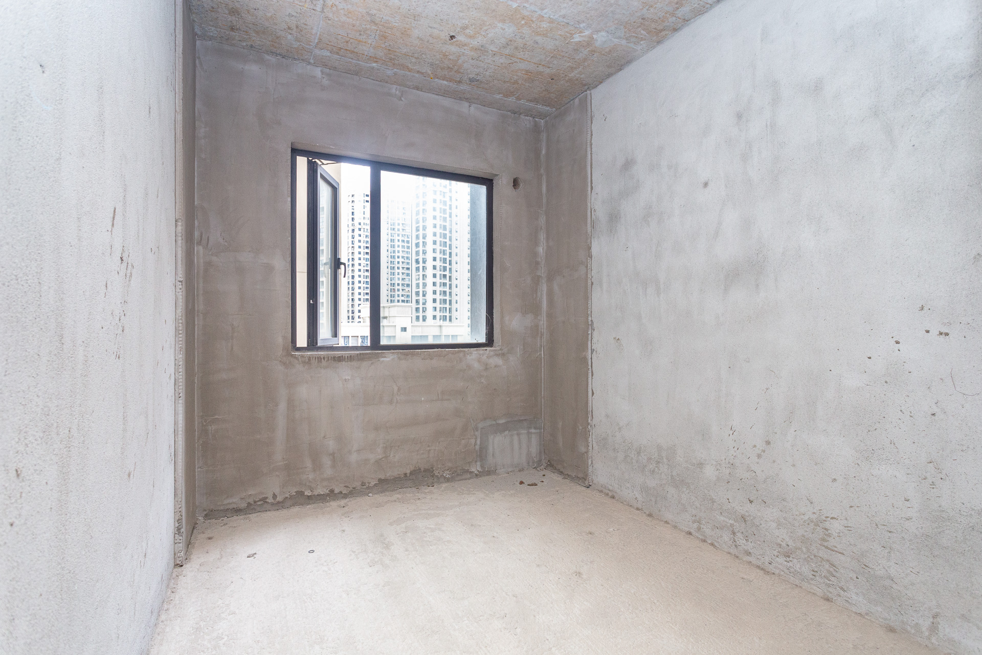 勤诚达境界城 4室2厅2卫 128.1万 勤诚达境界城 4室2厅2卫 128.1万卧室