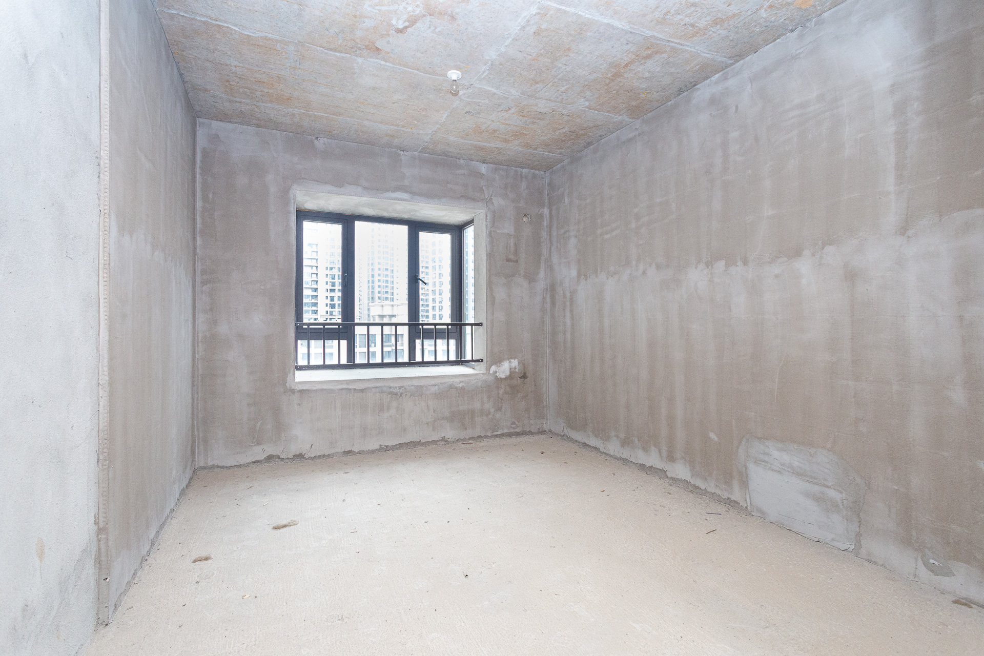 勤诚达境界城  4室2厅2卫    128.1万卧室