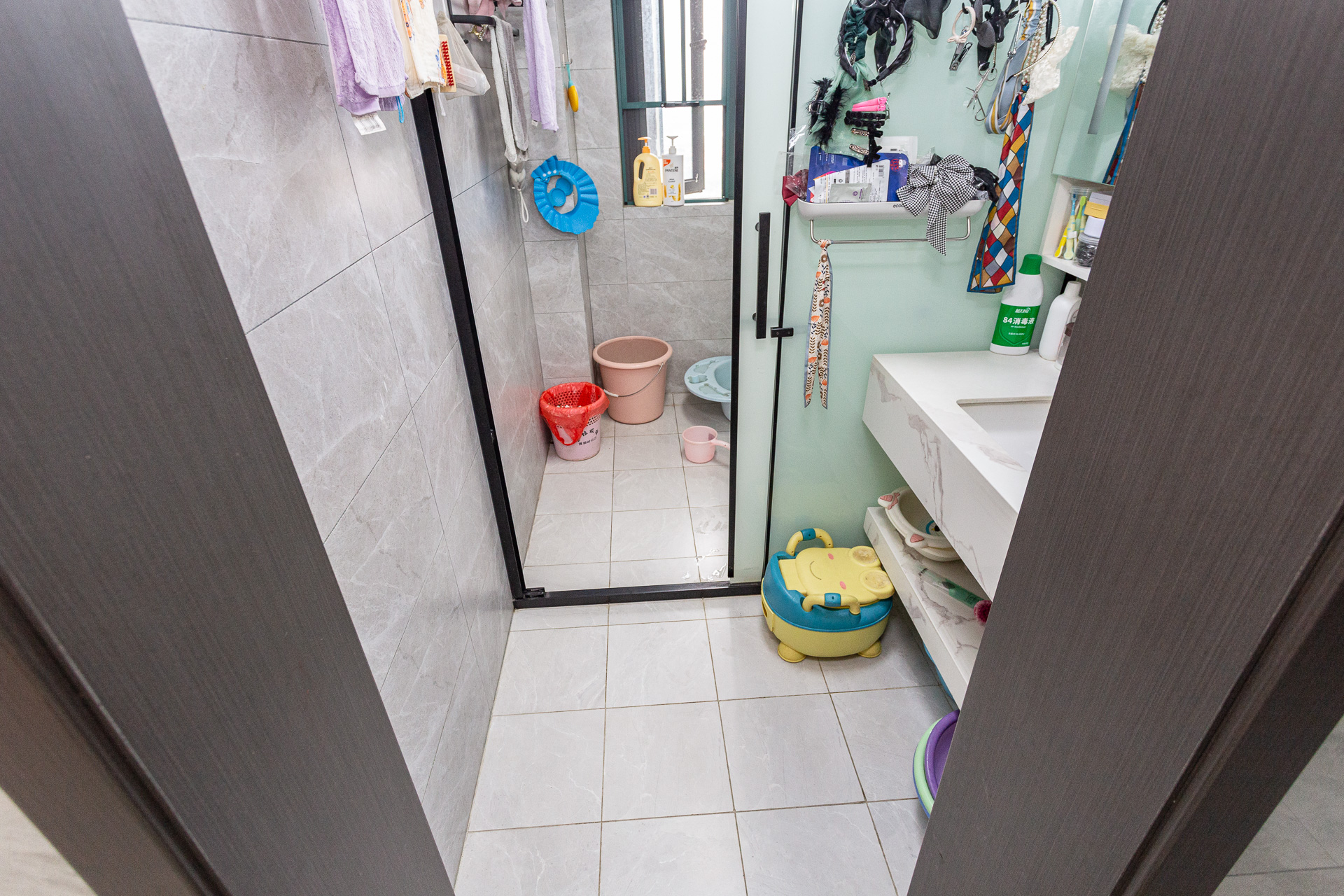 金富星悦汇 4室2厅2卫 105.0万 金富星悦汇 4室2厅2卫 105.0万卫生间