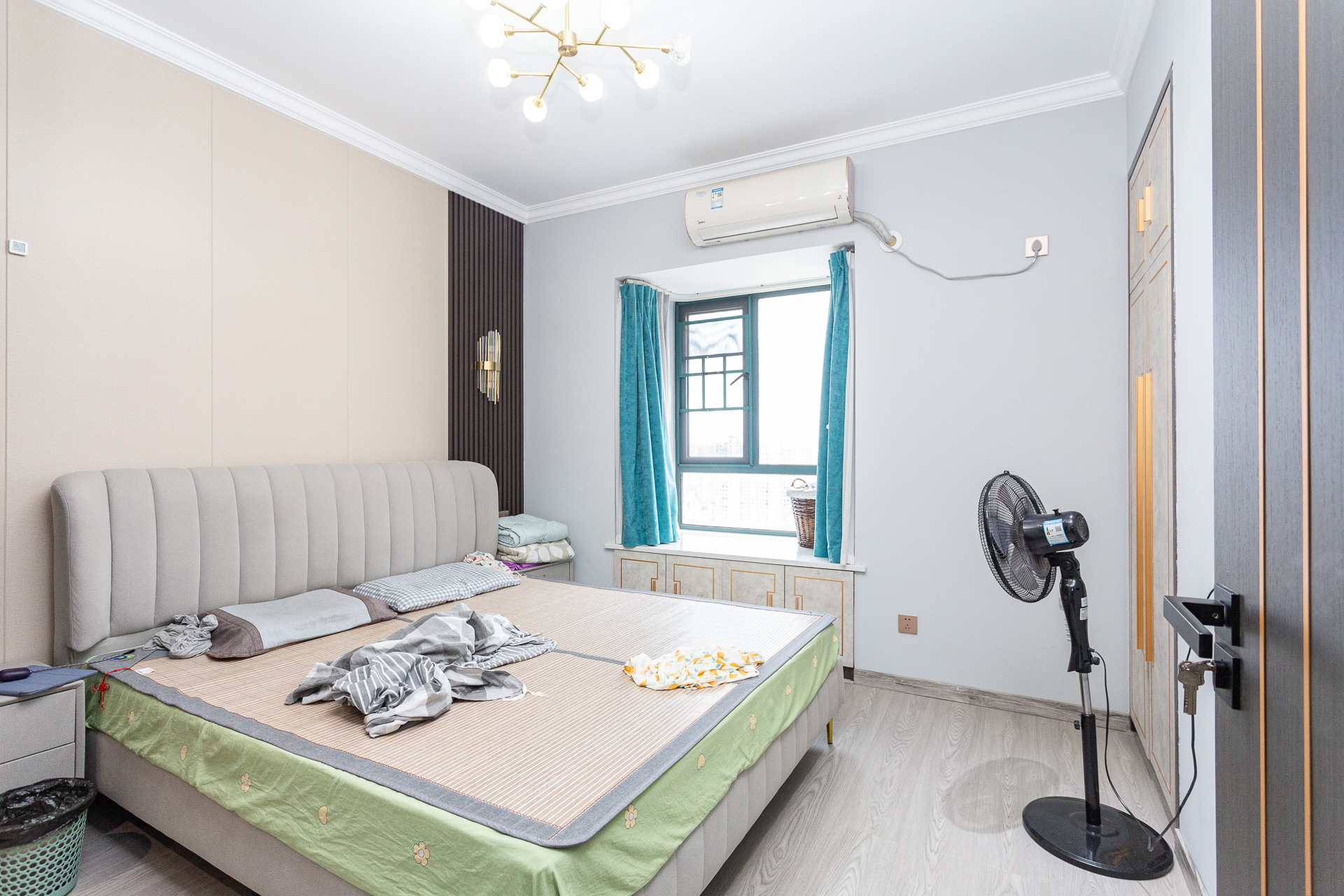 金富星悦汇 4室2厅2卫 105.0万 金富星悦汇 4室2厅2卫 105.0万卧室