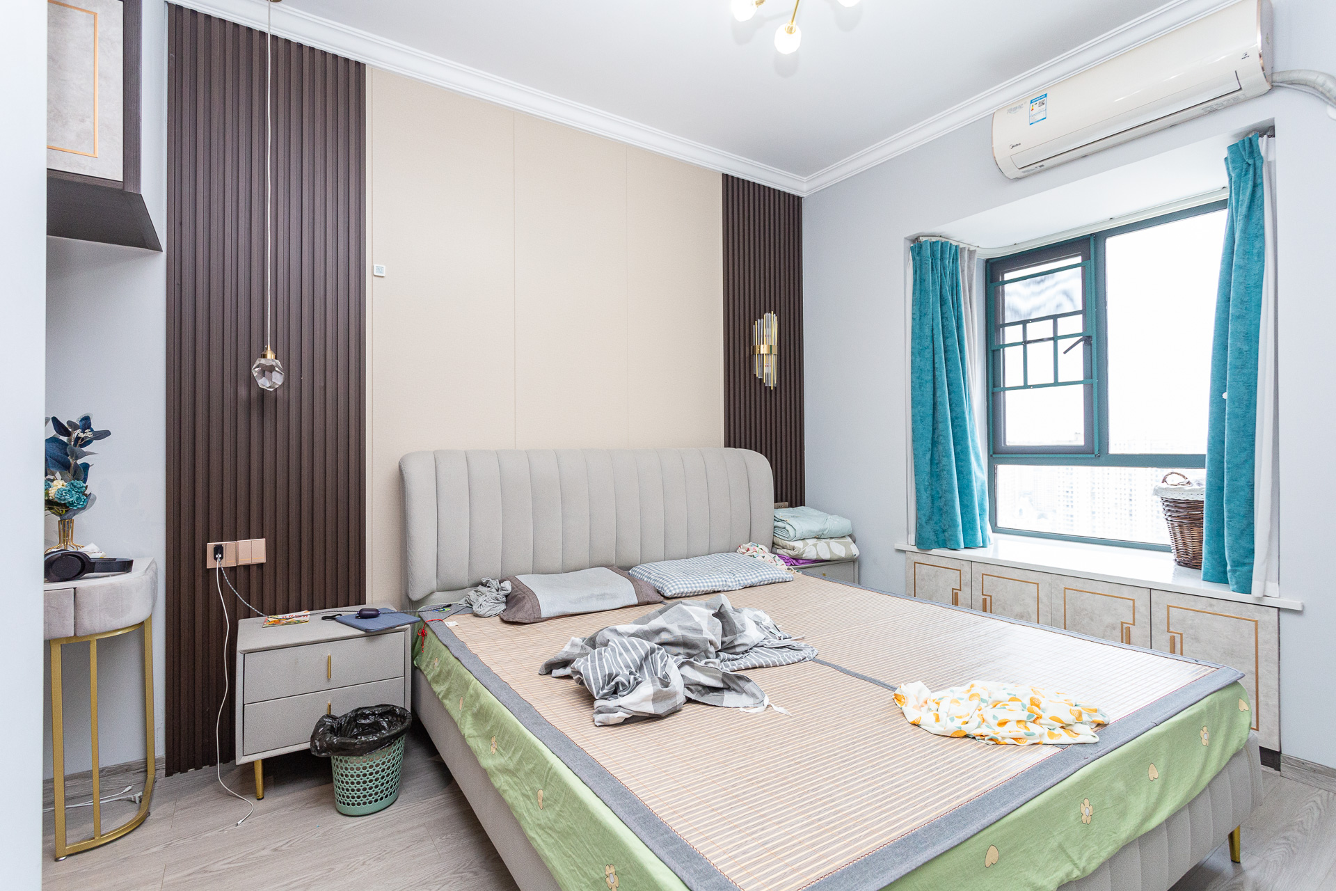 金富星悦汇 4室2厅2卫 105.0万 金富星悦汇 4室2厅2卫 105.0万卧室