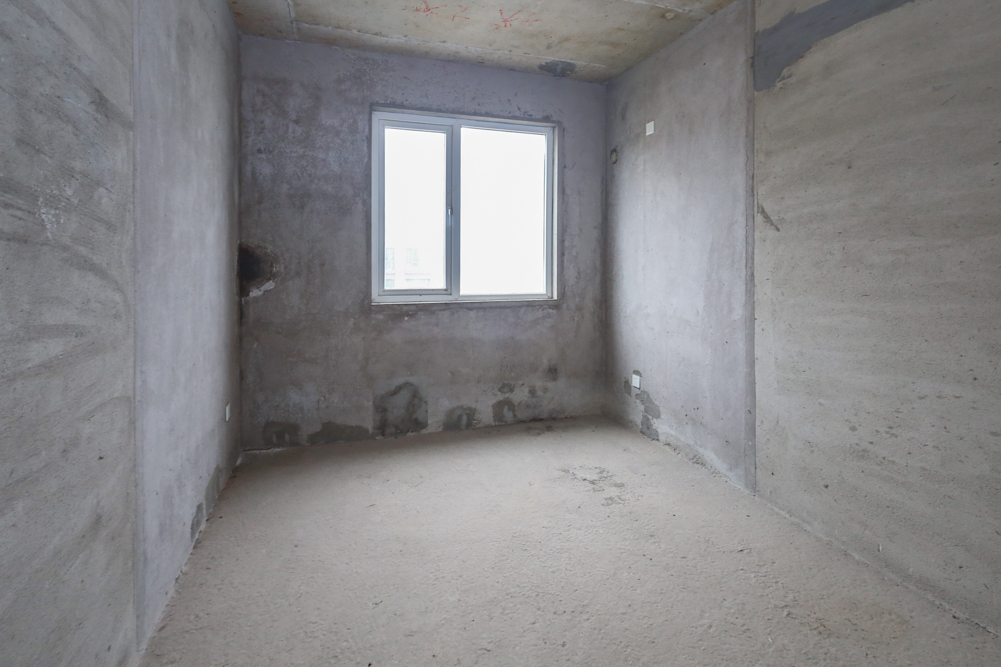 中铁西江悦一期 4室2厅1卫 115.0万 中铁西江悦一期 4室2厅1卫 115.0万卧室