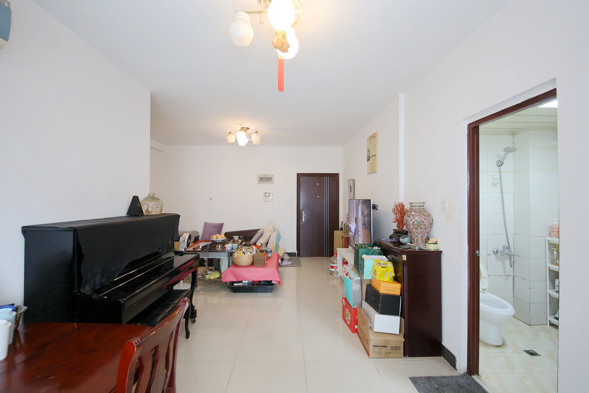 湘域中央  2室2厅1卫    75.0万其他