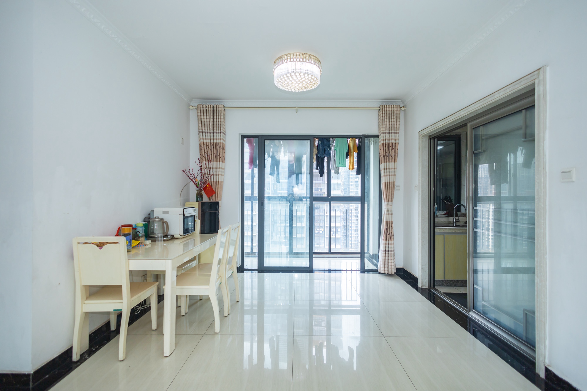 恒基凯旋门一二期 4室2厅3卫 145.0万 恒基凯旋门一二期 4室2厅3卫 145.0万其他