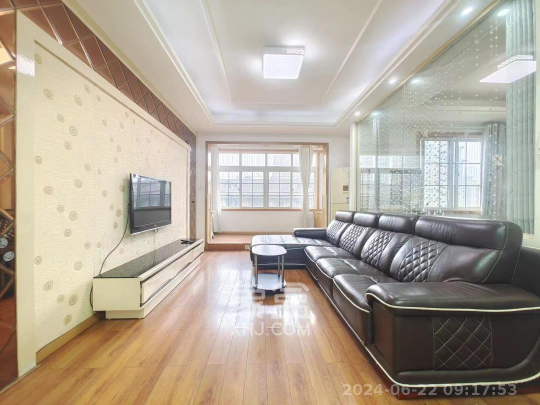 沁园春御院 1室2厅2卫 3000.0元/月 沁园春御院 1室2厅2卫 3000.0元/月室内图