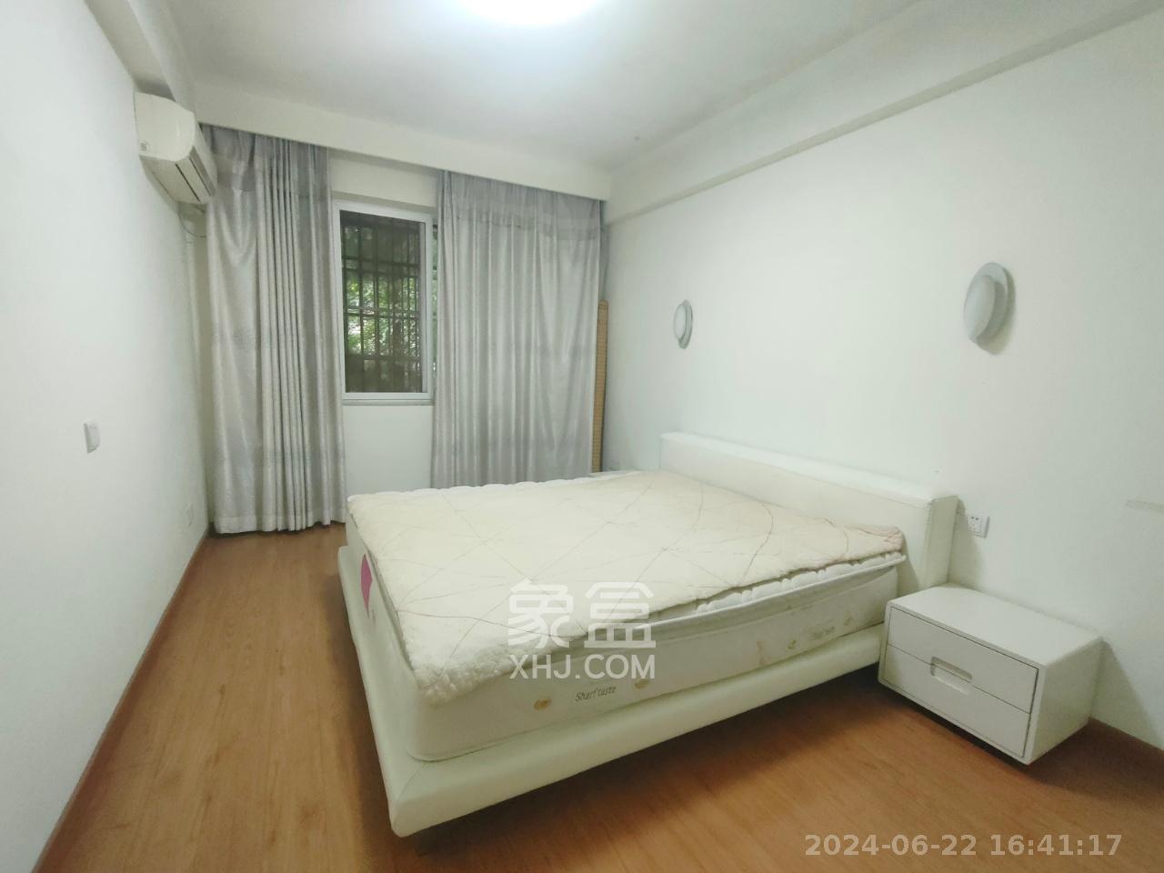 长房西郡  3室2厅1卫    2500.0元/月室内图
