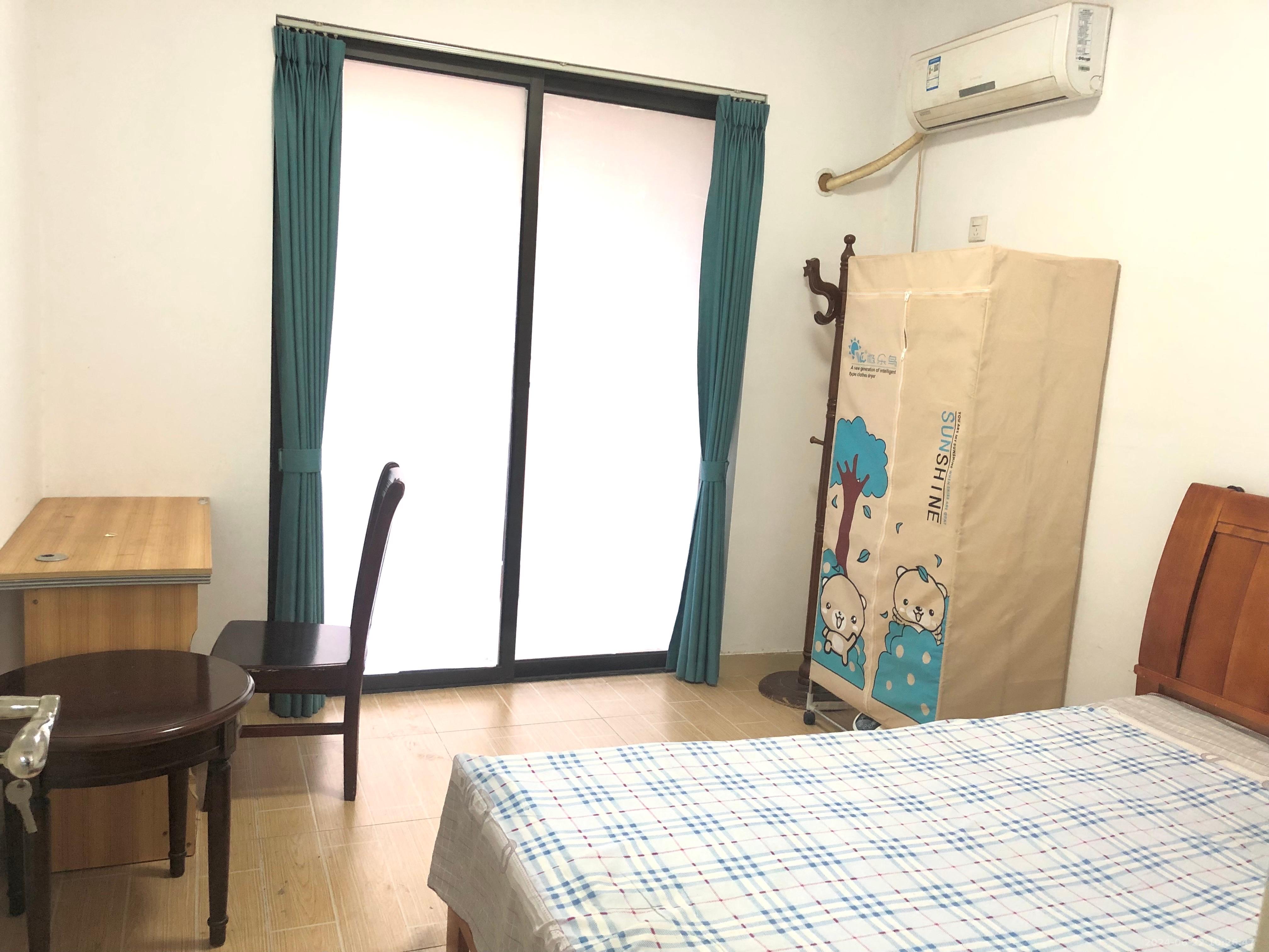 德润小区（丰升德润小区）  3室2厅2卫   2500.00元/月室内图