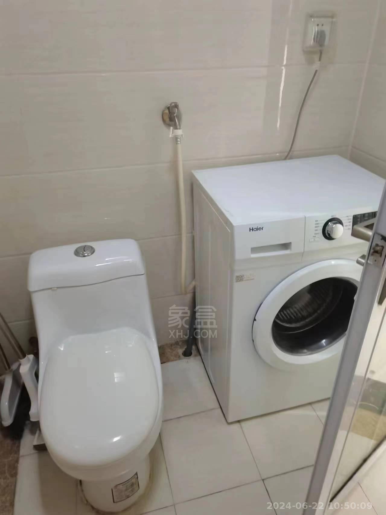 湘银星城  1室1厅1卫   1200.00元/月室内图