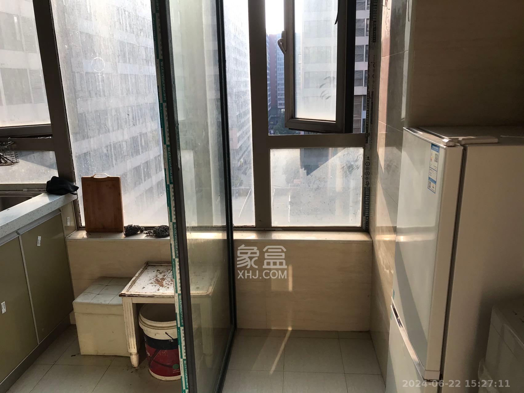 怡海星城 1室1厅1卫 900.00元/月 怡海星城 1室1厅1卫 900.00元/月室内图