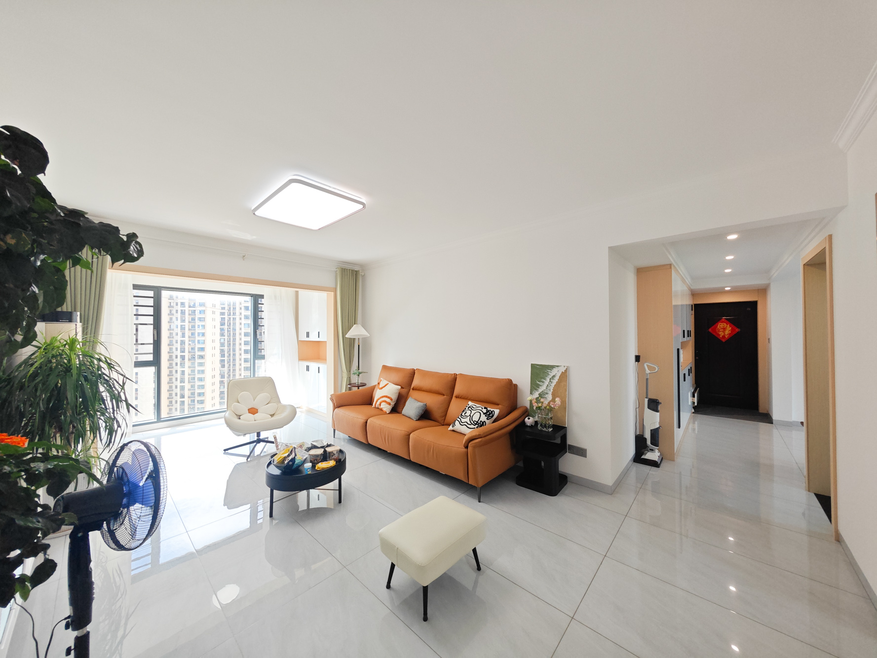 长房明宸府  3室2厅2卫    123.0万 长房明宸府  3室2厅2卫    123.0万客厅