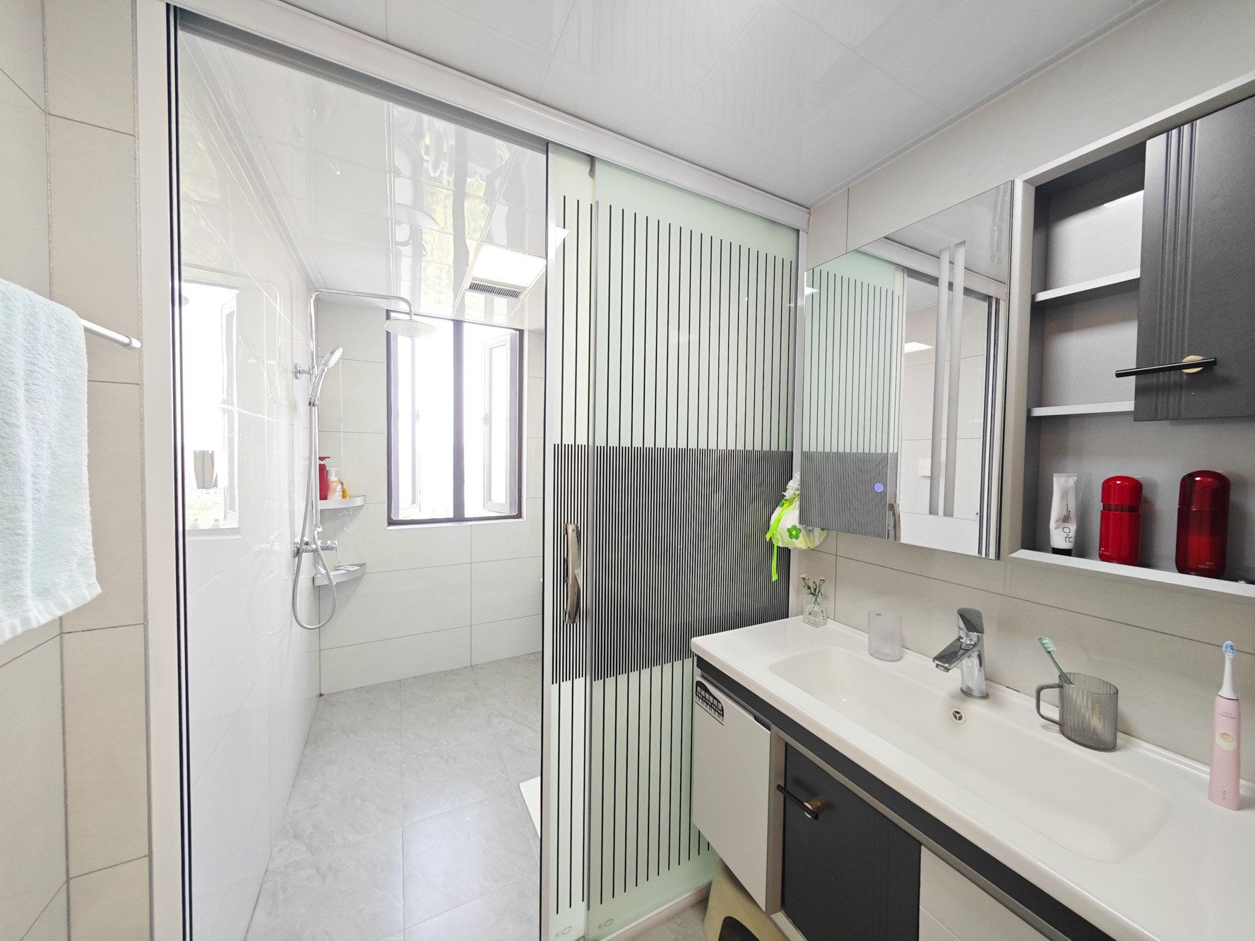 长房明宸府  3室2厅2卫    123.0万 长房明宸府  3室2厅2卫    123.0万卫生间