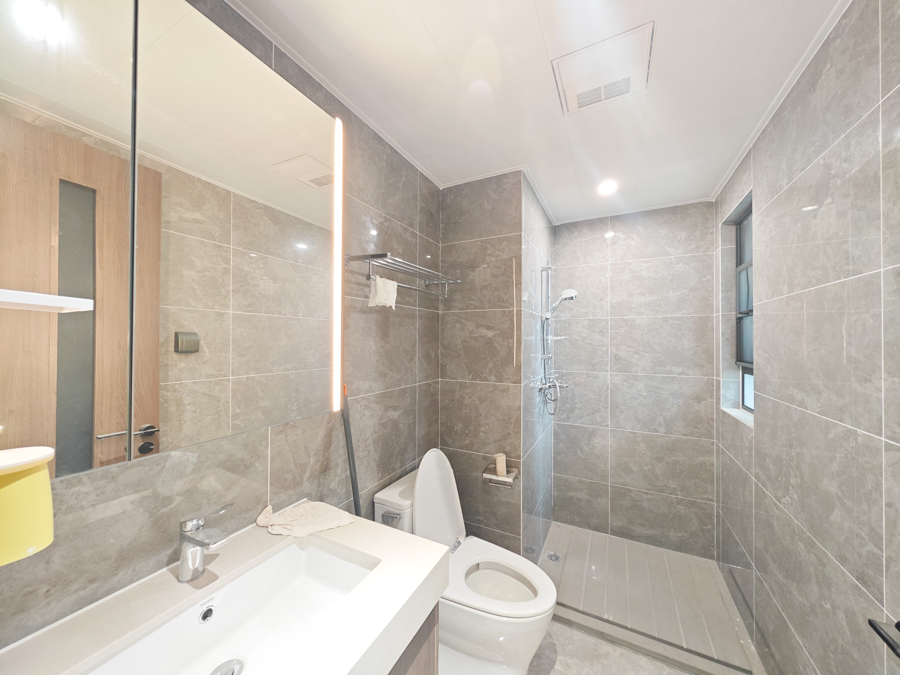 万科魅力之城 3室2厅2卫 118.0万 万科魅力之城 3室2厅2卫 118.0万卫生间