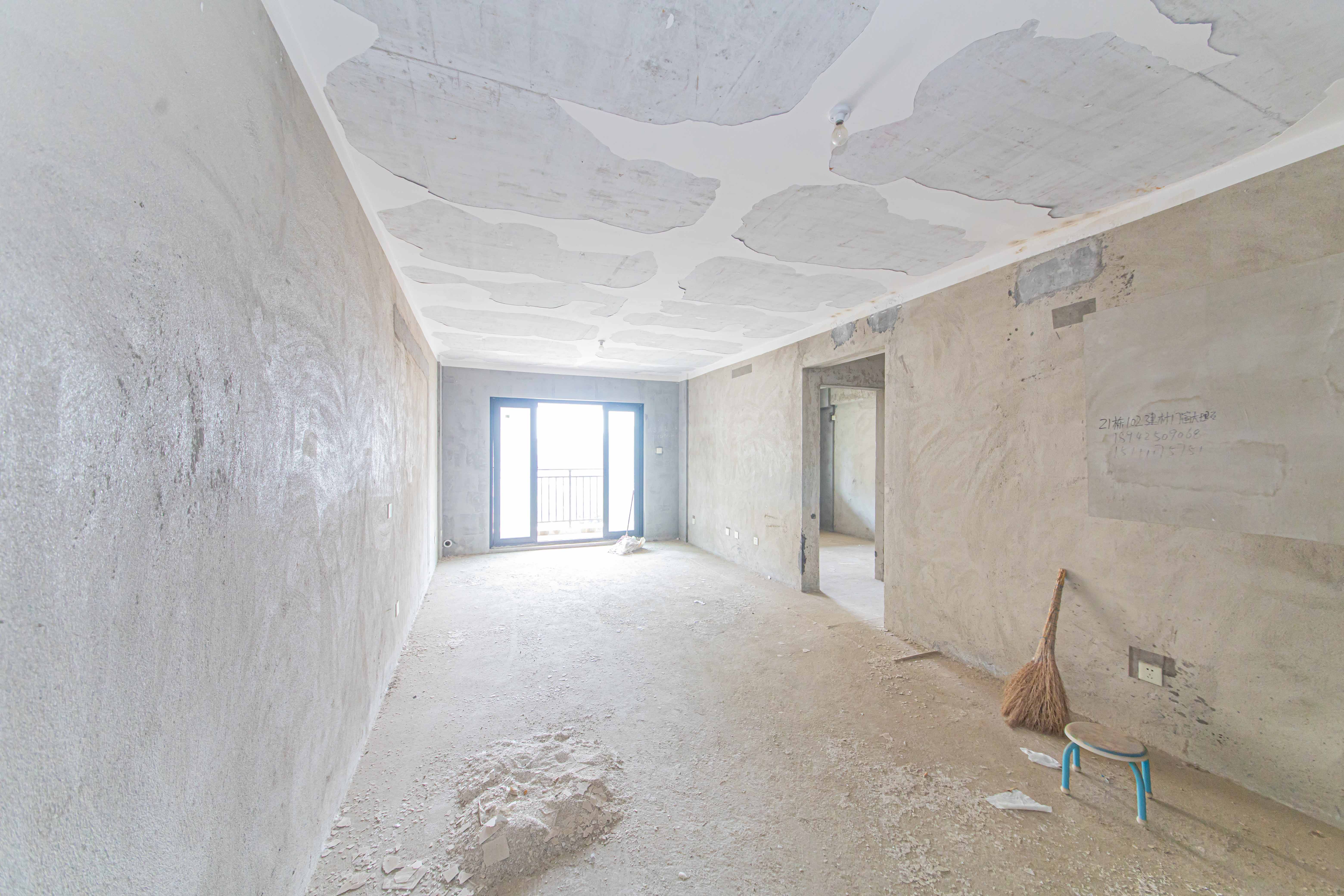 北辰中央公园DF区  3室2厅1卫   133.30万客厅