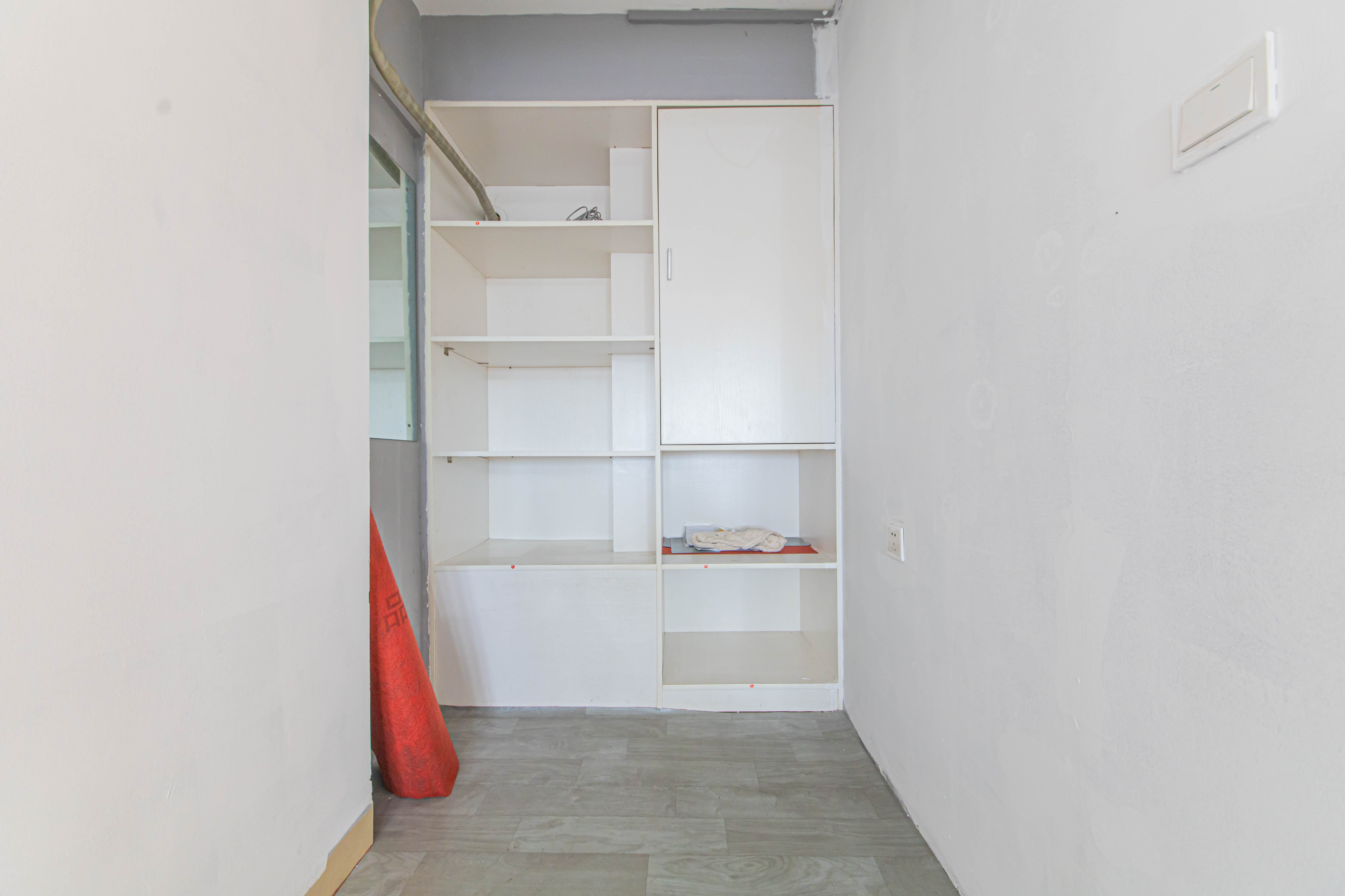 中建芙蓉工社  1室1厅1卫   25.60万其他