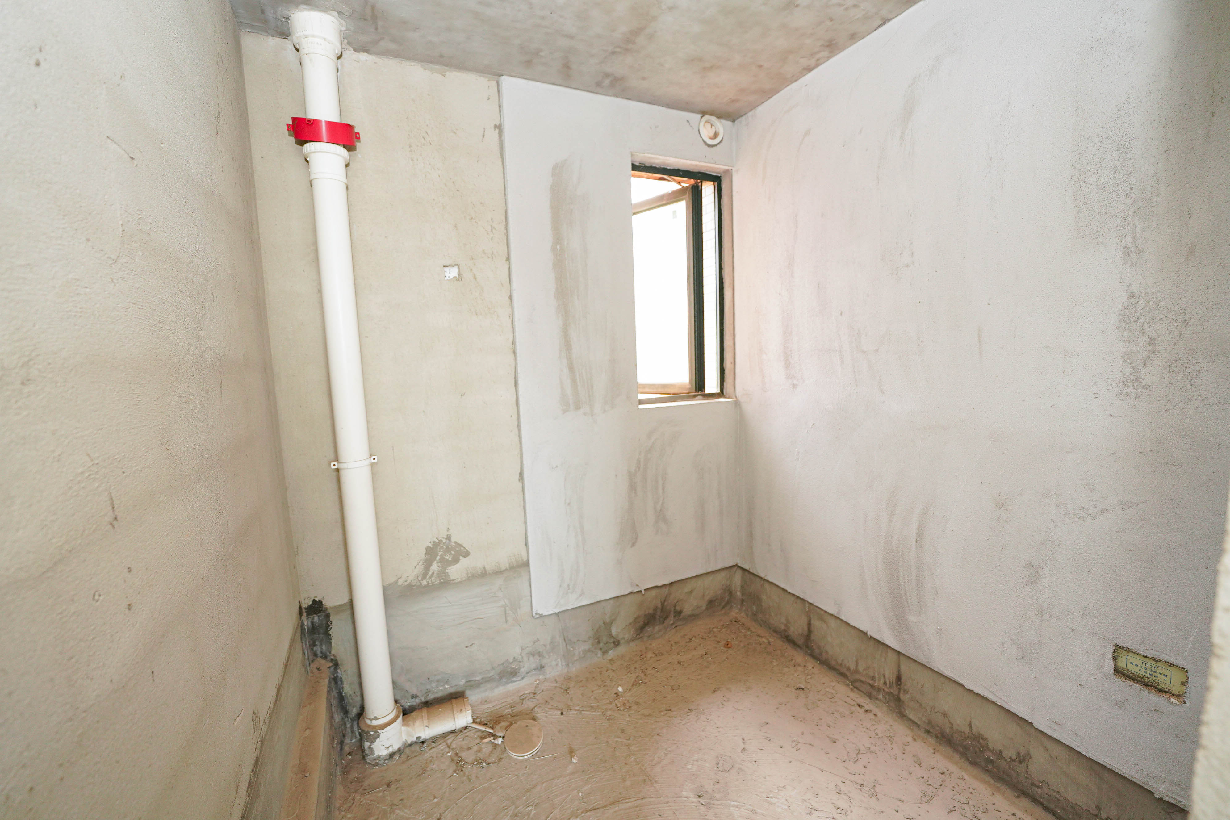 丽发新城  4室2厅2卫    89.9万 丽发新城  4室2厅2卫    89.9万其他