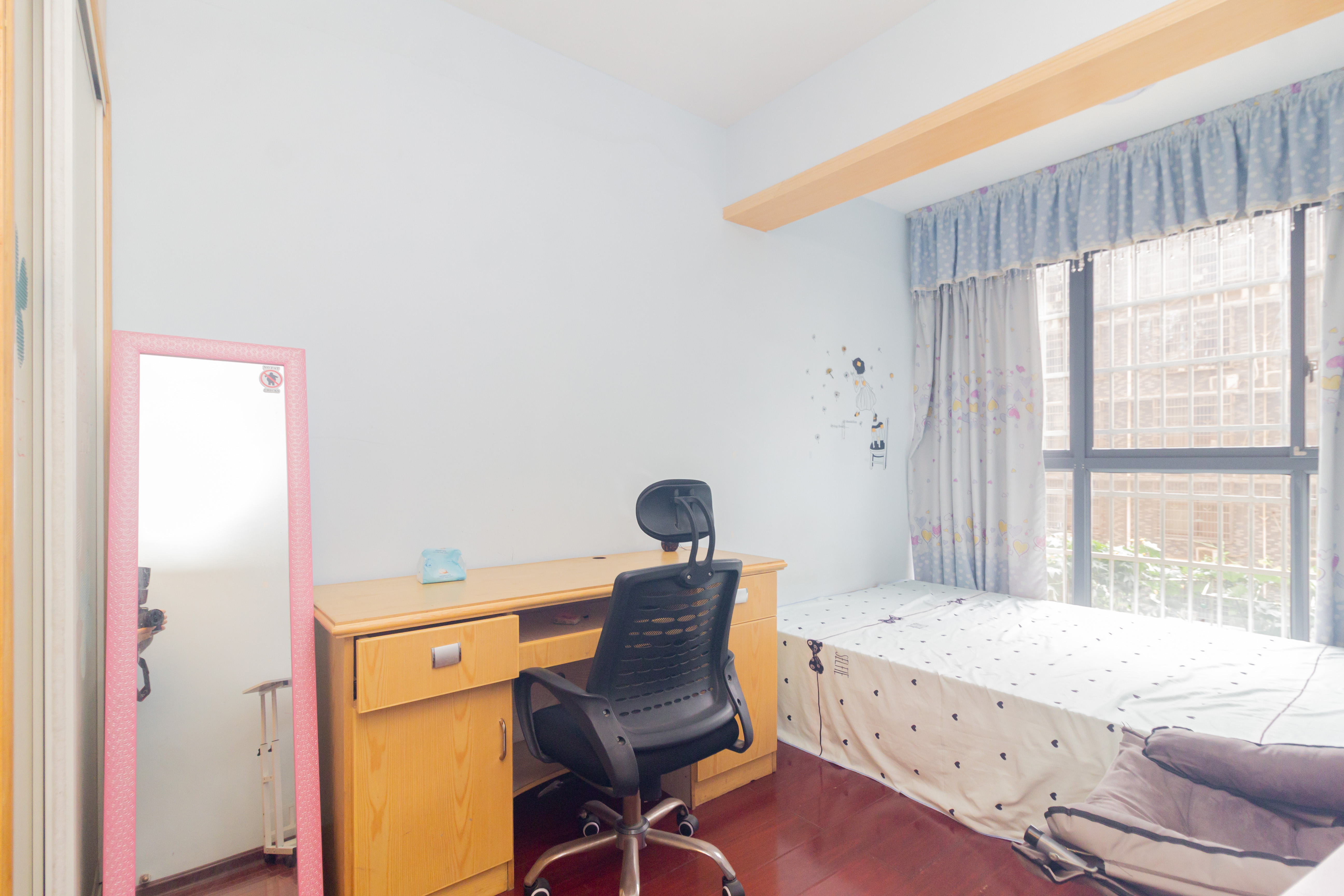 领东汇 4室2厅2卫 88.5万 领东汇 4室2厅2卫 88.5万卧室