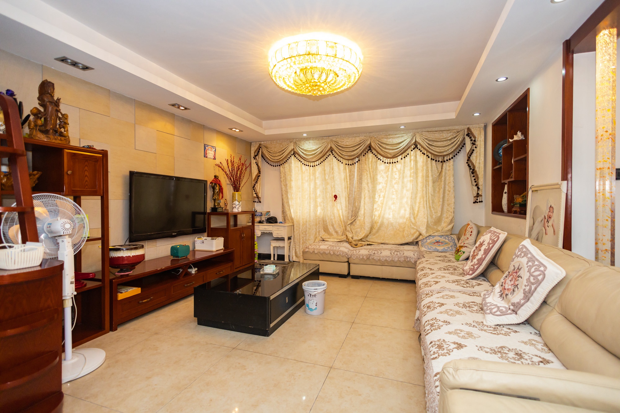 圆梦完美生活 4室2厅2卫 138.0万 圆梦完美生活 4室2厅2卫 138.0万客厅