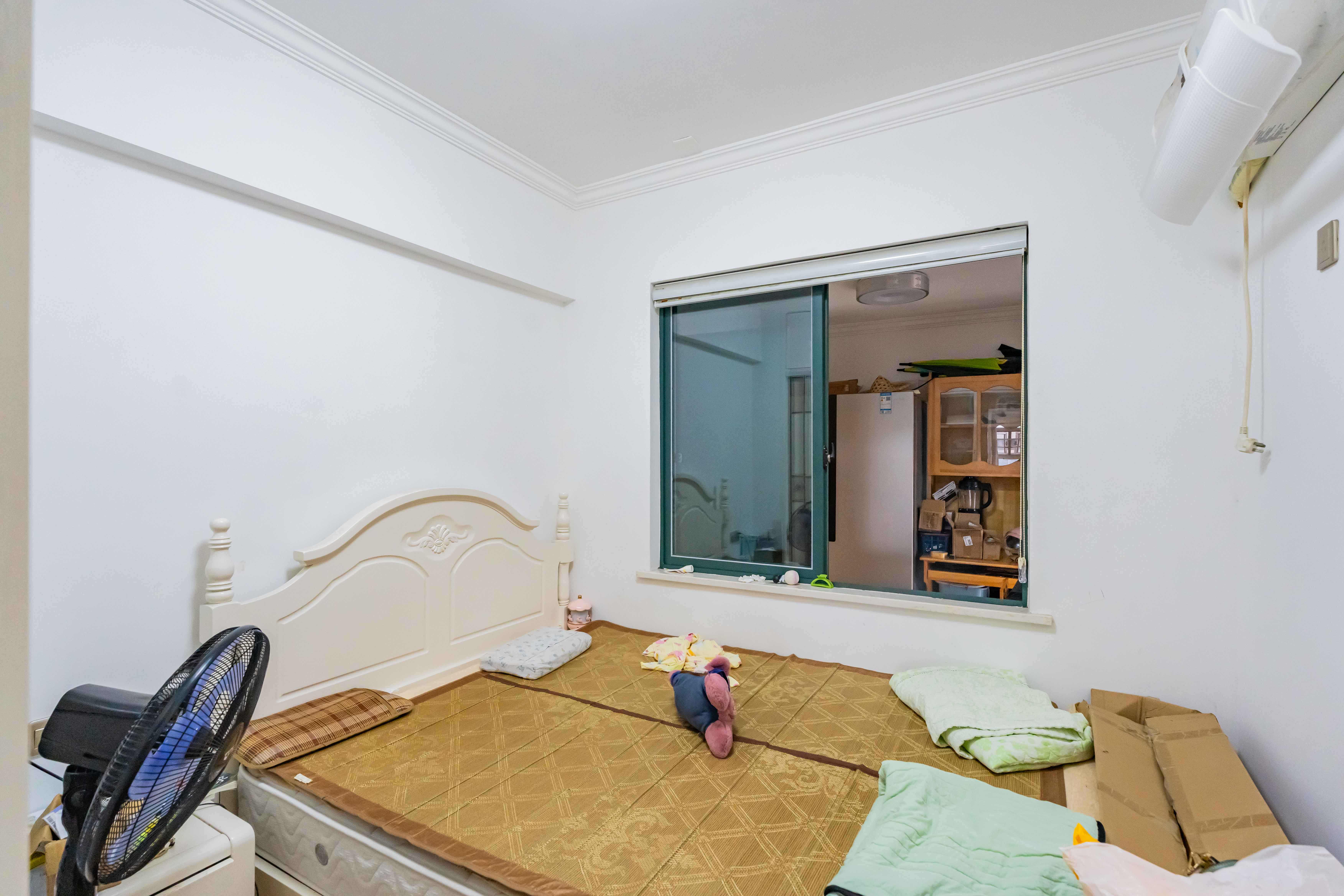 维一星城原山苑 4室2厅2卫 115.0万 维一星城原山苑 4室2厅2卫 115.0万卧室