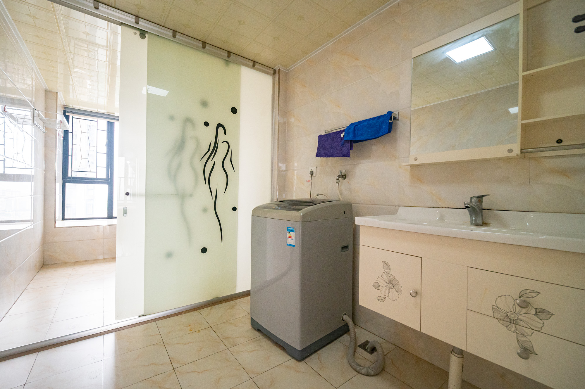 松雅湖金岸 3室2厅2卫 101.8万 松雅湖金岸 3室2厅2卫 101.8万卫生间