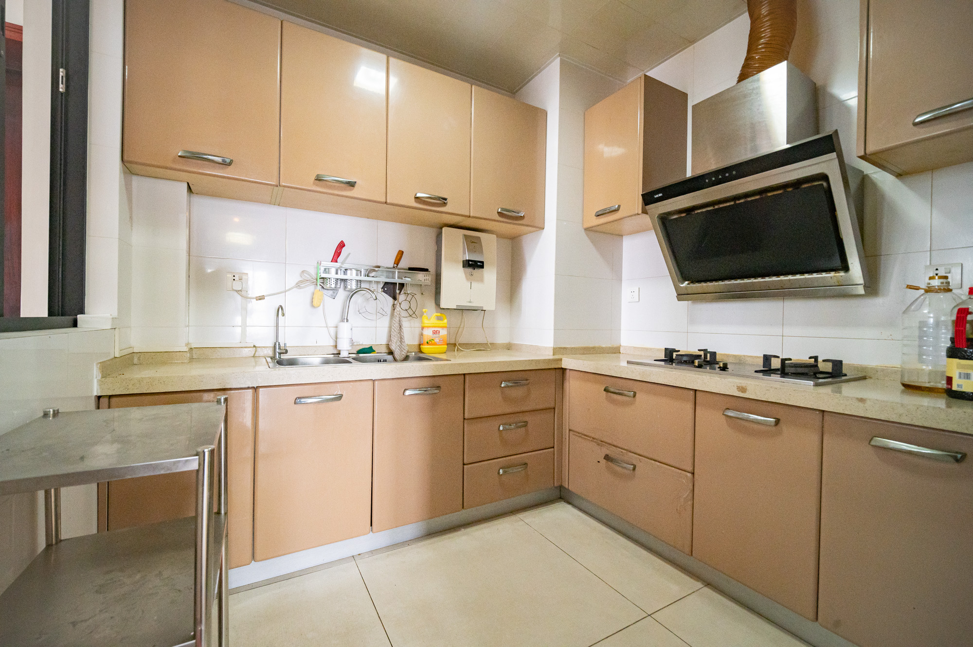 松雅湖金岸 3室2厅1卫 119.0万 松雅湖金岸 3室2厅1卫 119.0万厨房