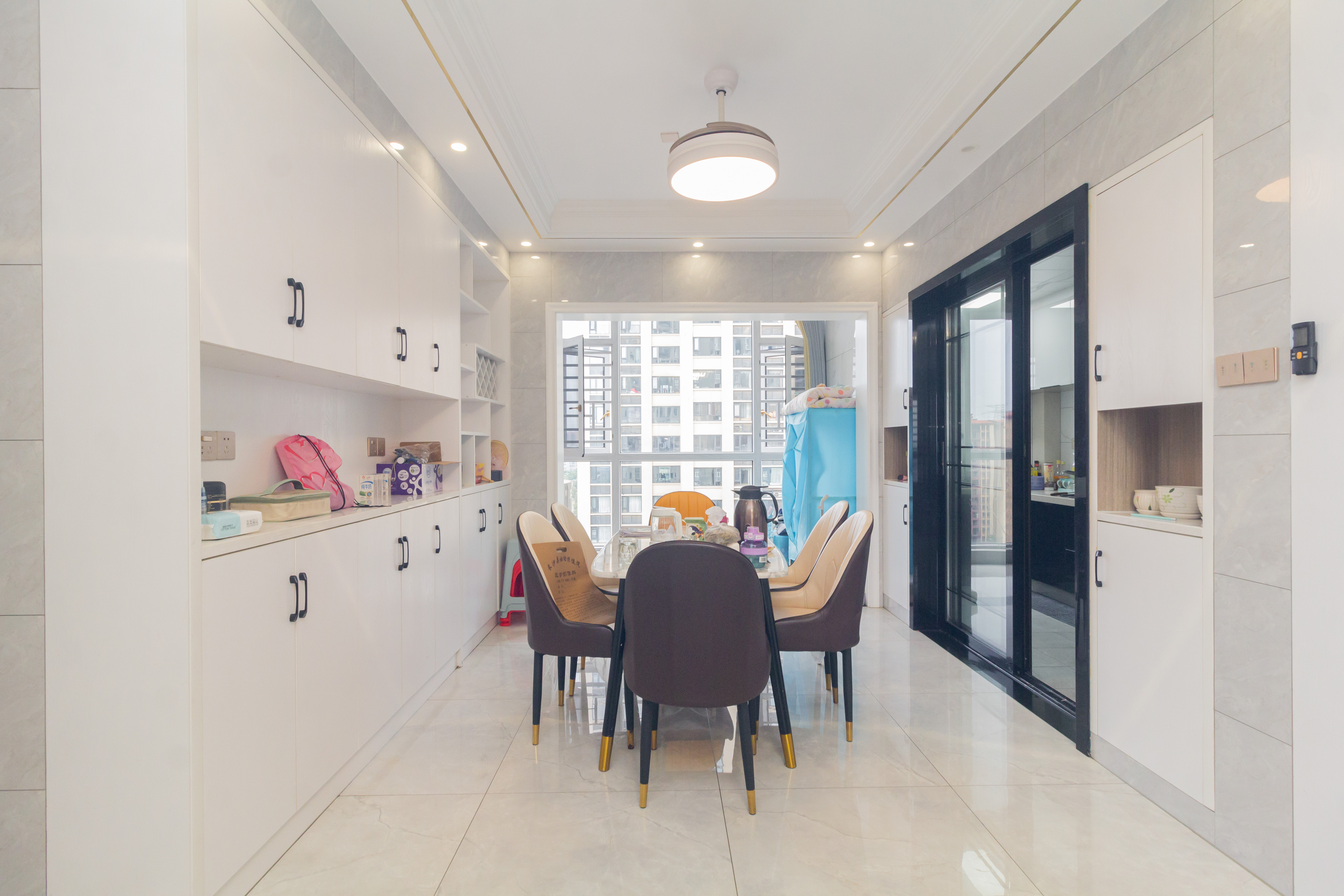 金科天悦(金科美邻汇) 3室2厅2卫 92.0万 金科天悦(金科美邻汇) 3室2厅2卫 92.0万客厅